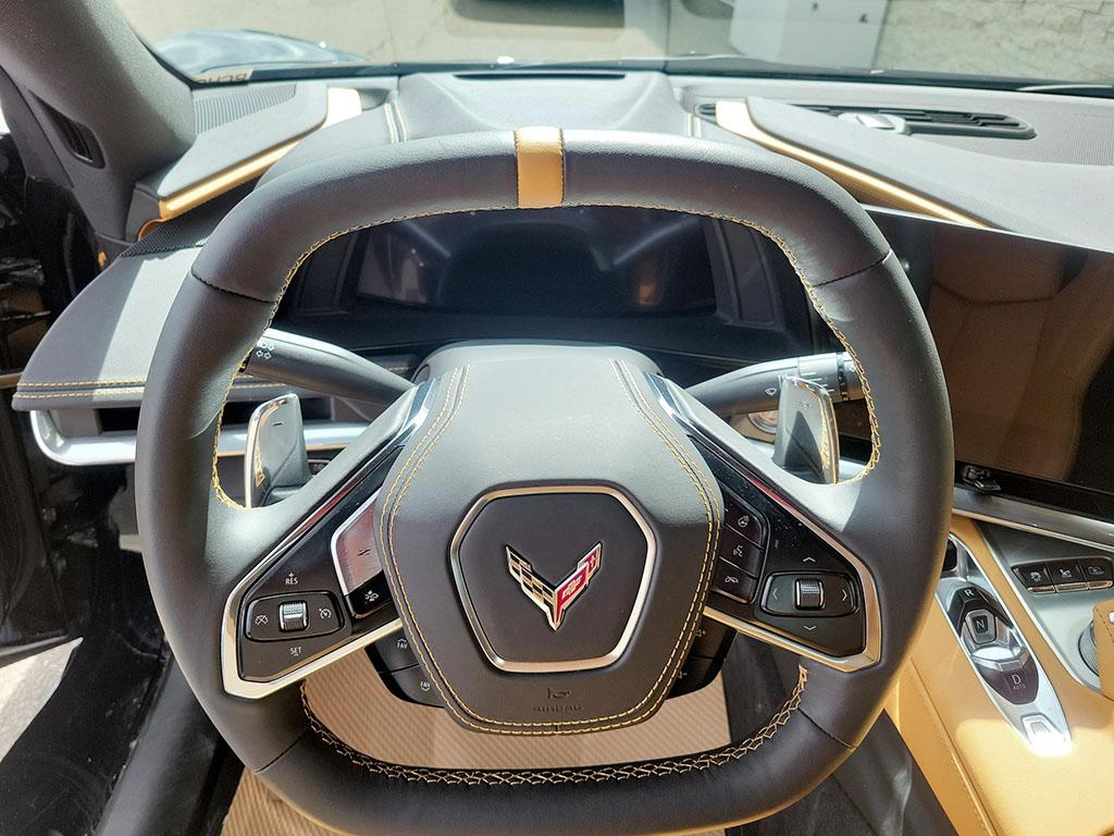 2025 Chevrolet Corvette 2dr Stingray Cpe w/2LT — photo 13