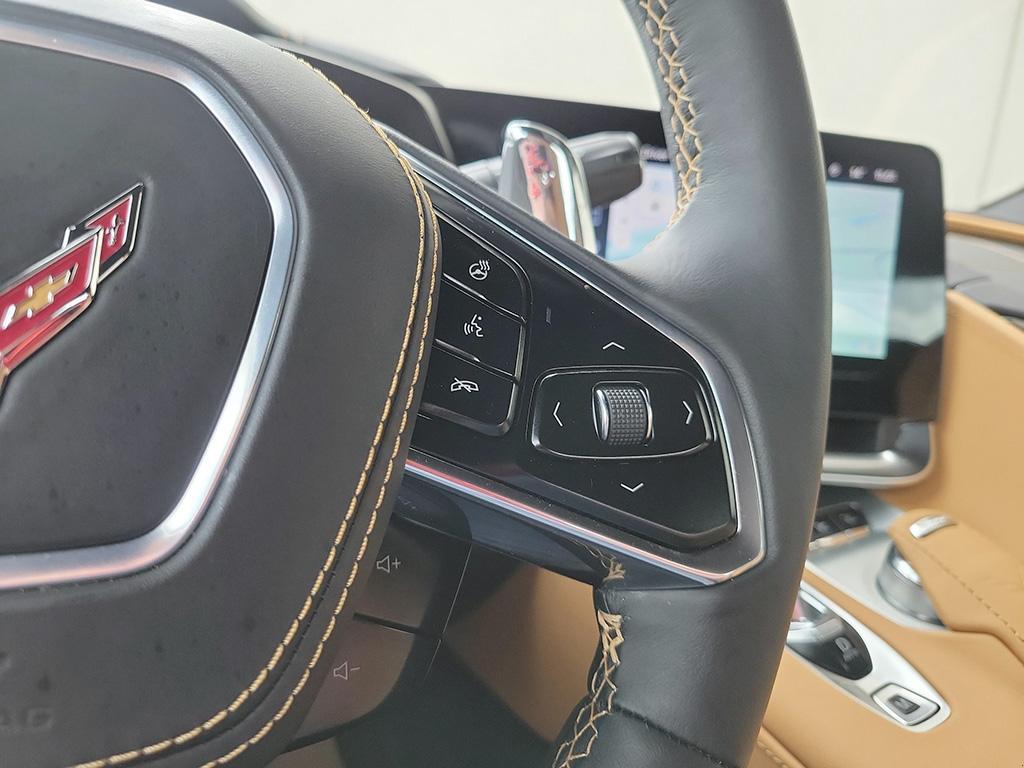 2025 Chevrolet Corvette 2dr Stingray Cpe w/2LT — photo 15