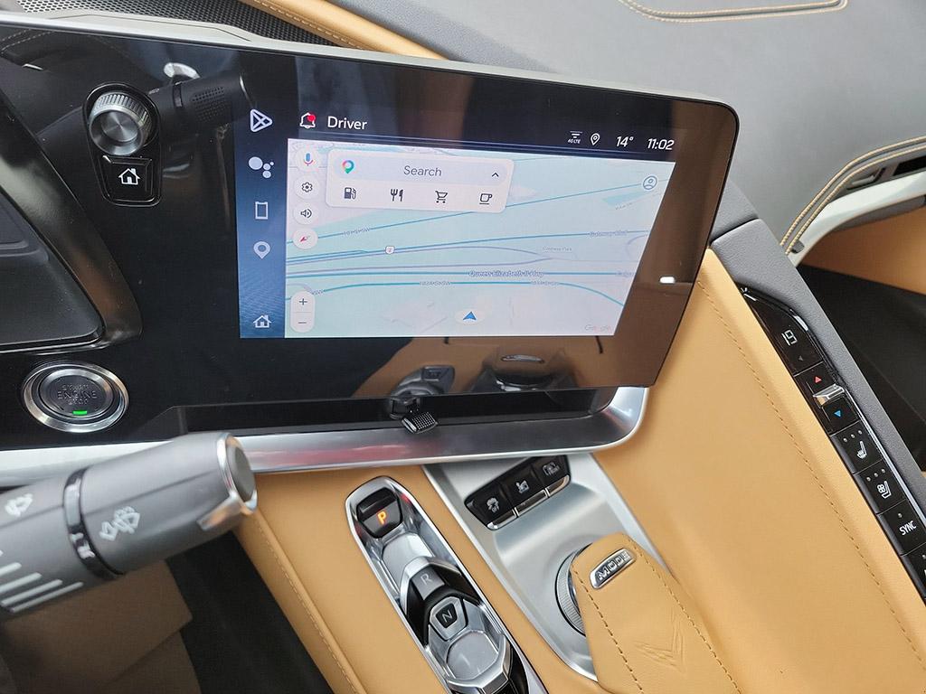 2025 Chevrolet Corvette 2dr Stingray Cpe w/2LT — photo 18