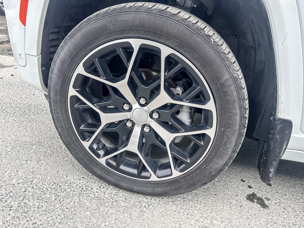 2023 Jeep Grand Cherokee Summit Reserve 4x4 — photo 6