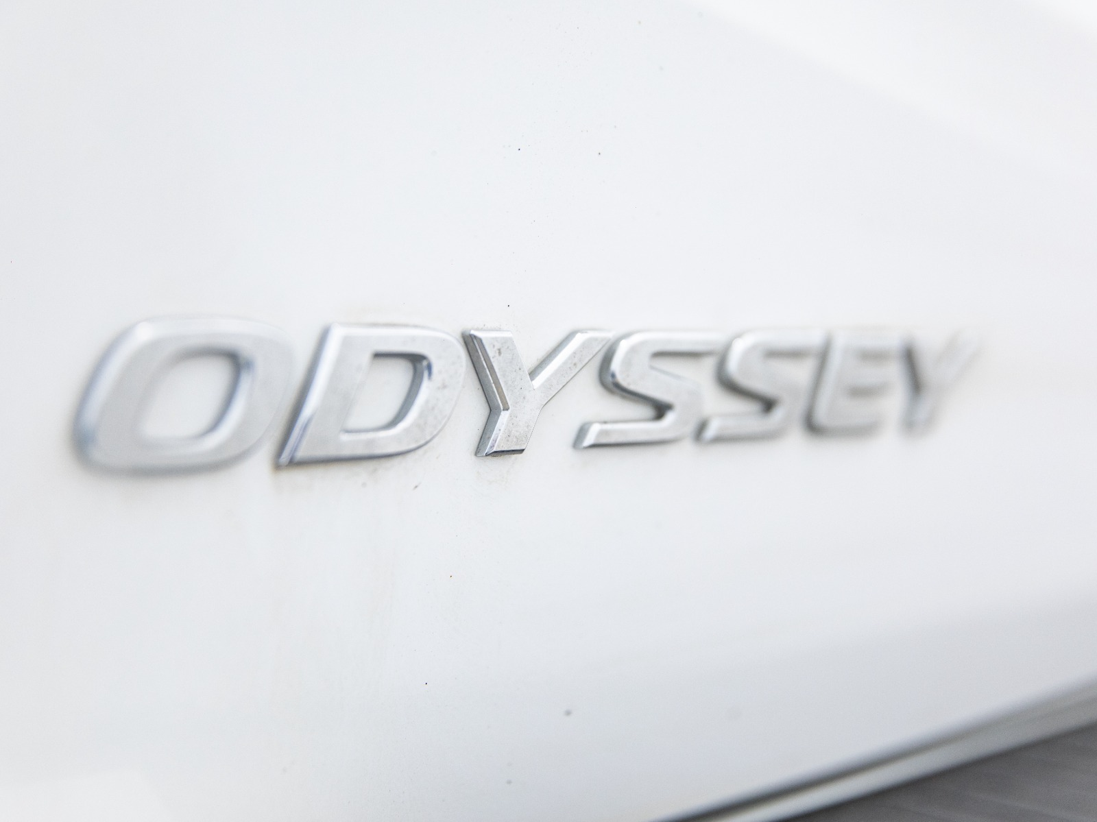 2025 Honda Odyssey Touring Auto — photo 13