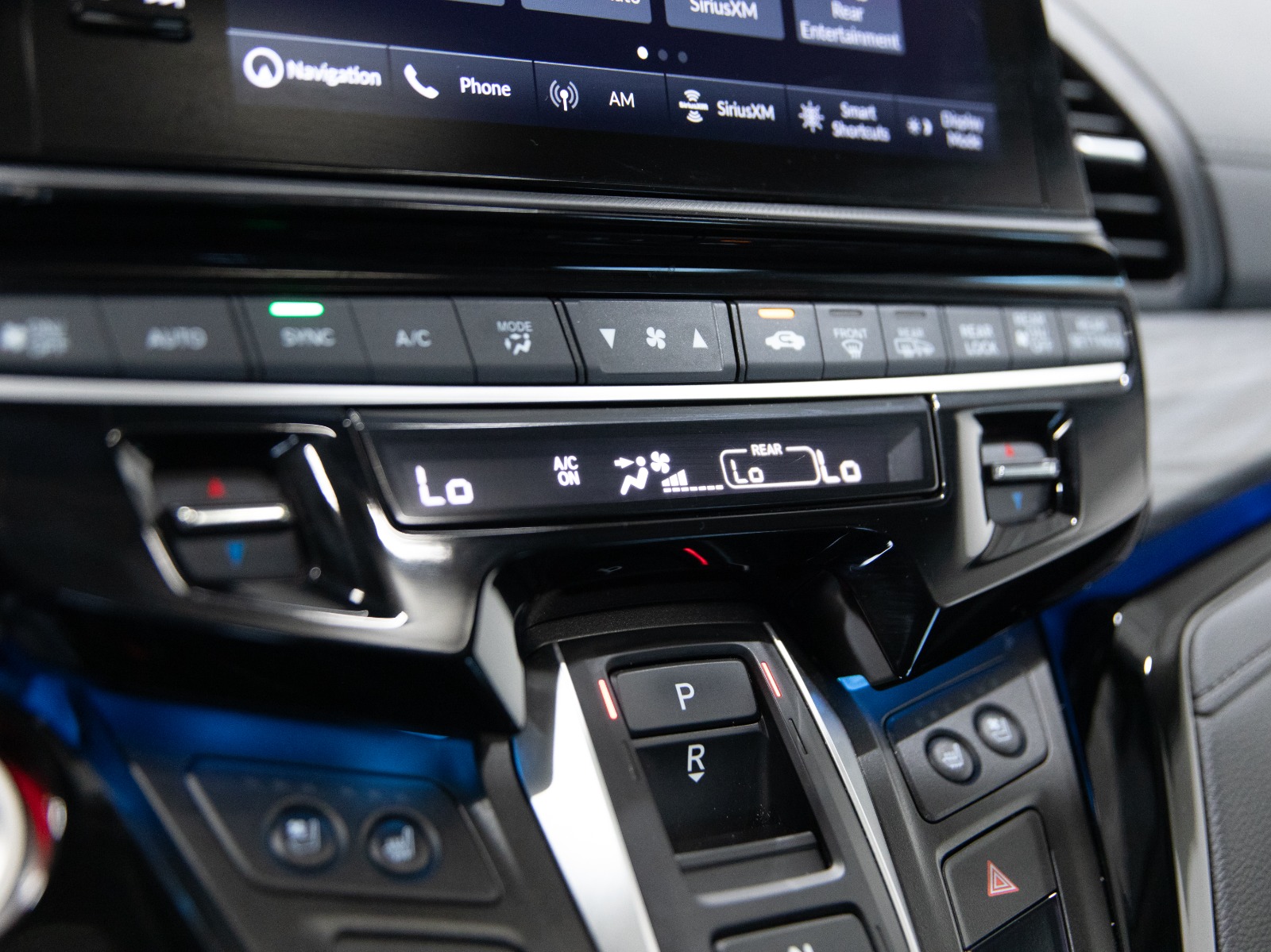 2025 Honda Odyssey Touring Auto — photo 30