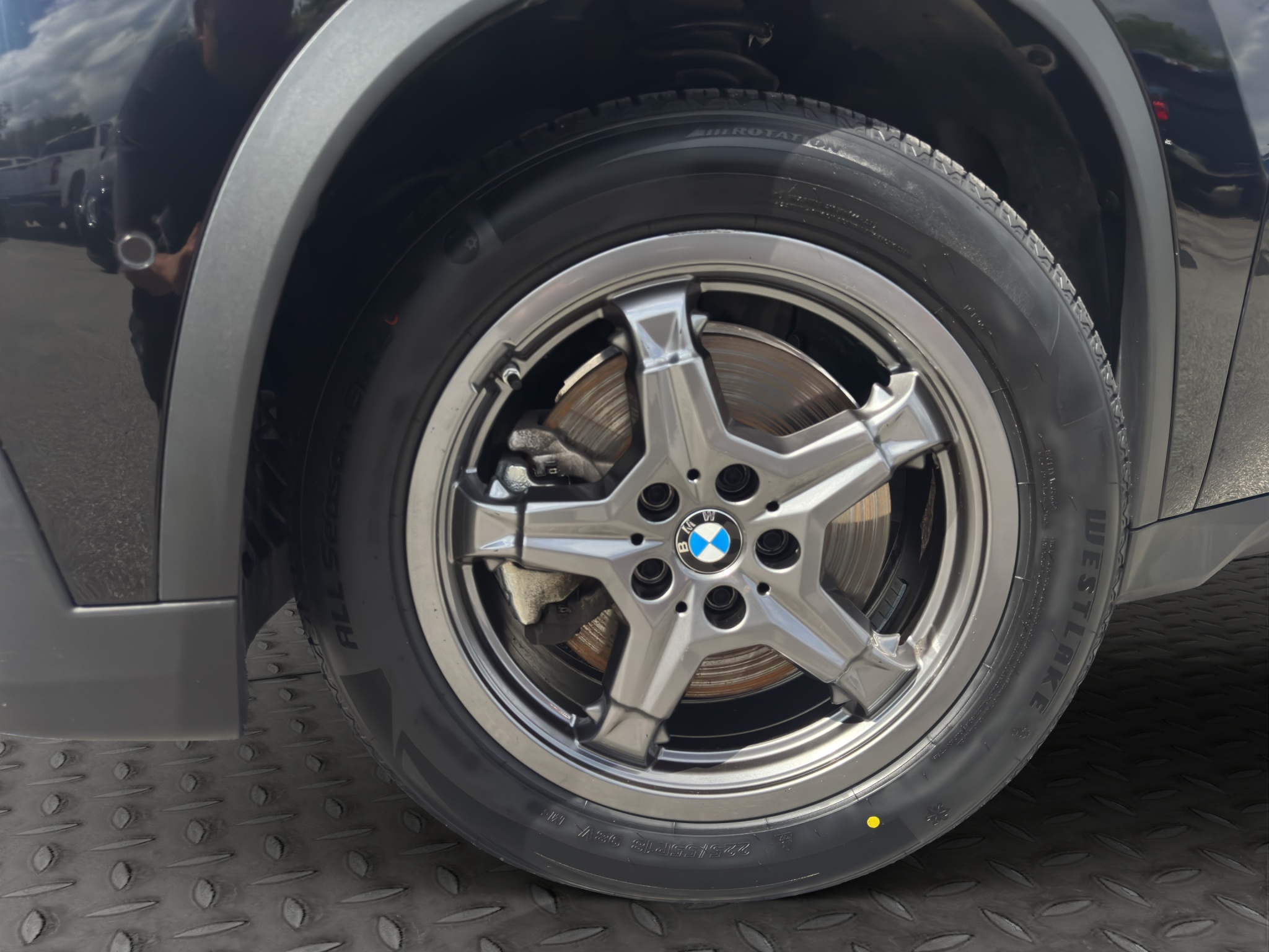 2025 BMW X1 xDrive28i Sports Activity Vehicle — photo 6