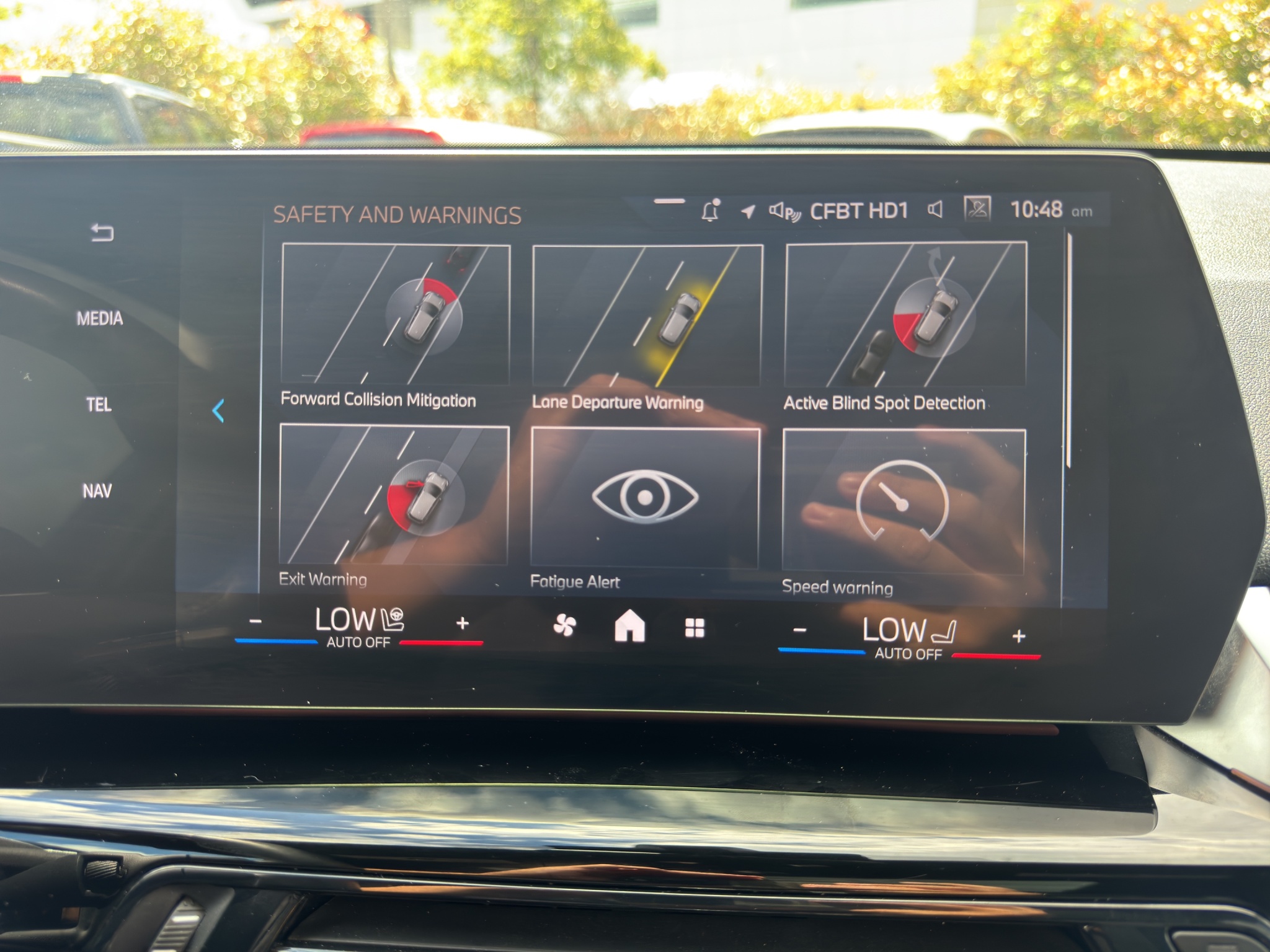 2025 BMW X1 xDrive28i Sports Activity Vehicle — photo 17