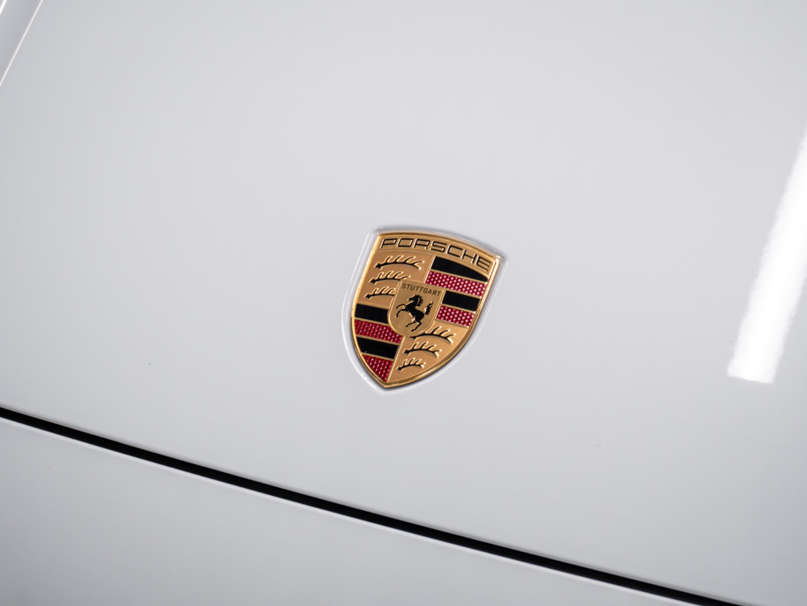 2025 Porsche Cayenne E-Hybrid AWD — photo 10