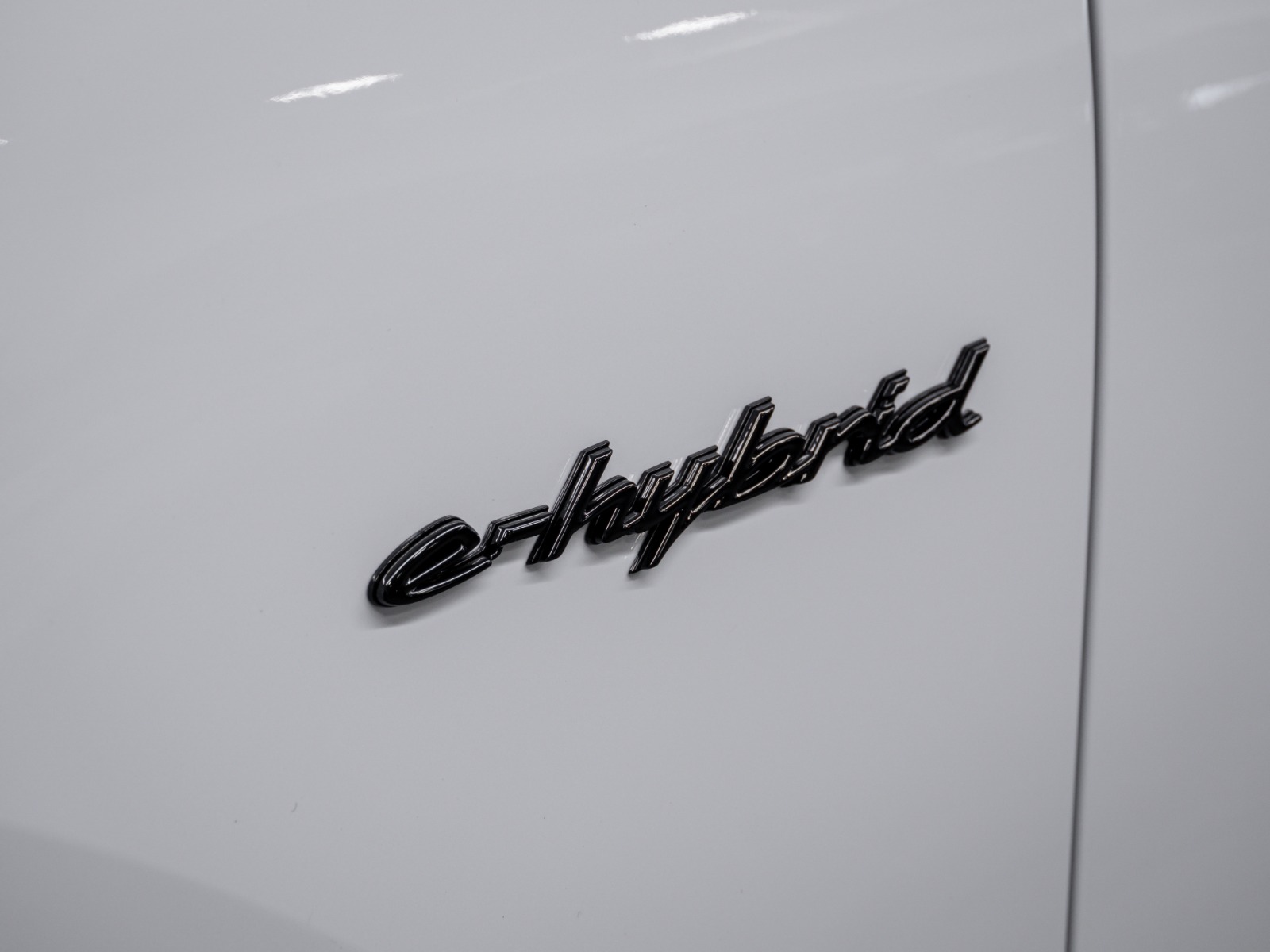 2025 Porsche Cayenne E-Hybrid AWD — photo 19