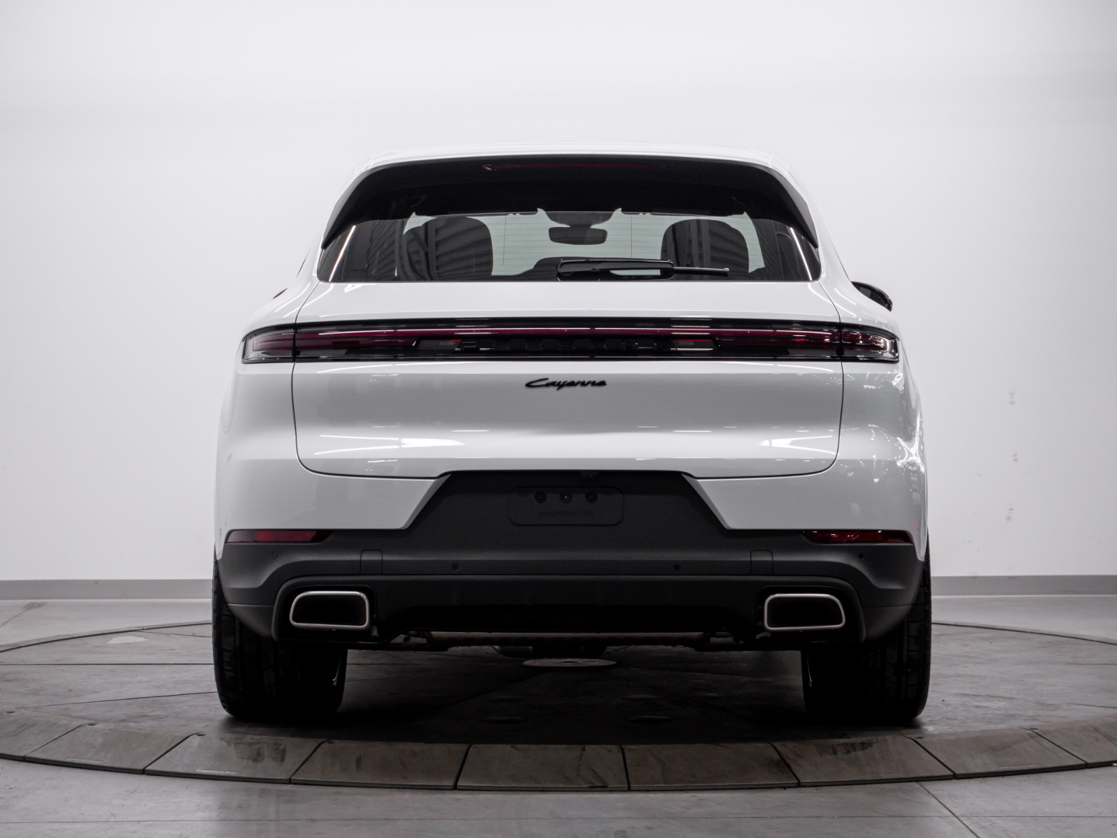 2025 Porsche Cayenne E-Hybrid AWD — photo 26