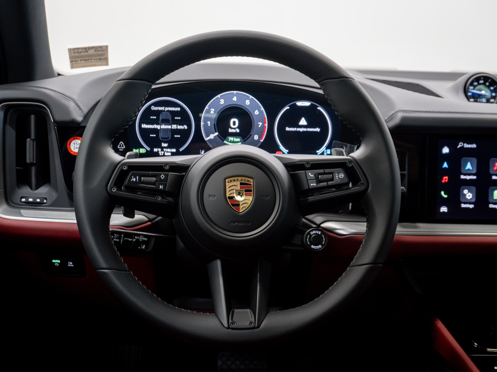 2025 Porsche Cayenne E-Hybrid AWD — photo 32