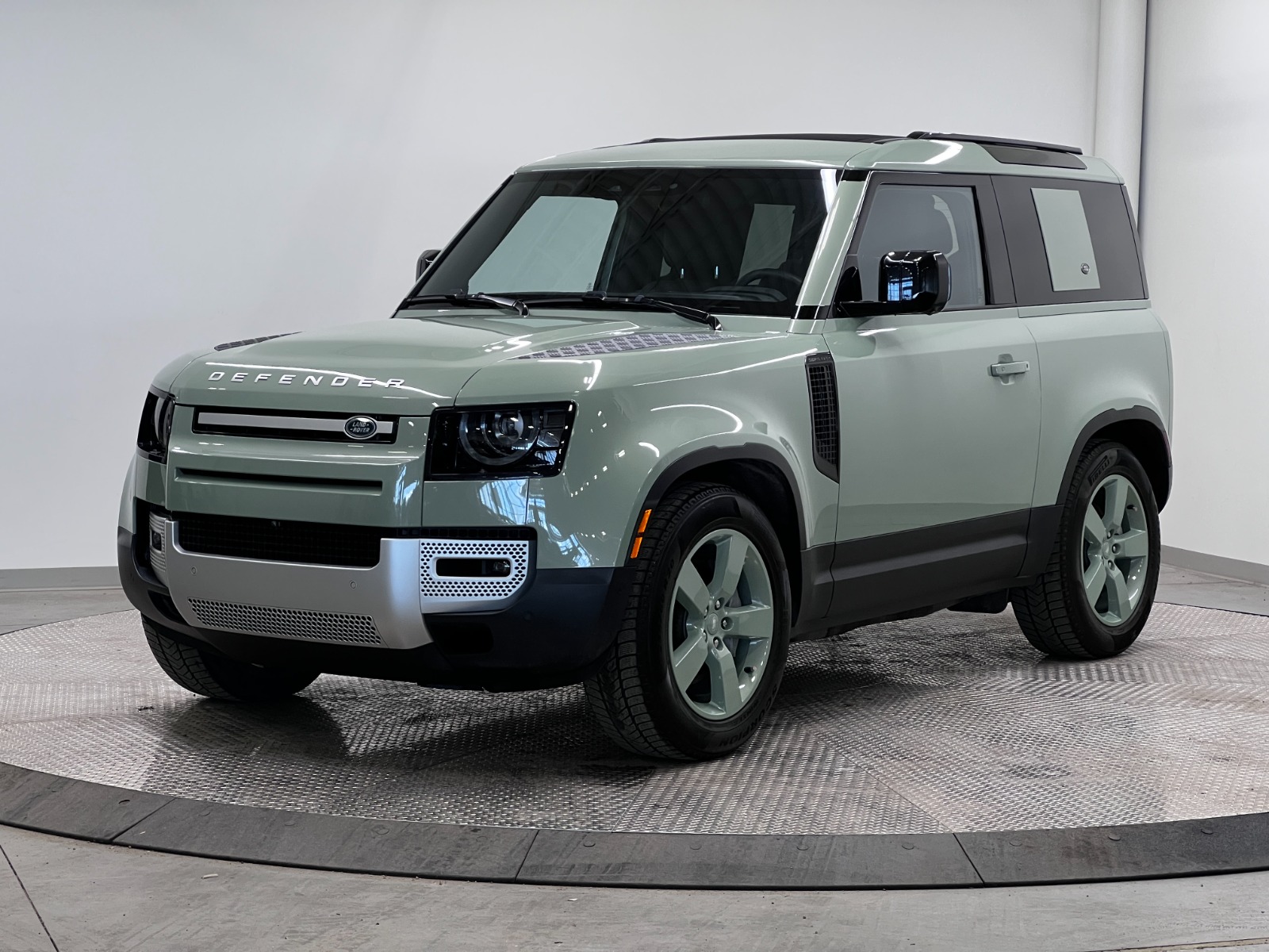 2023 Land Rover Defender 90 75th Edition AWD — photo 2