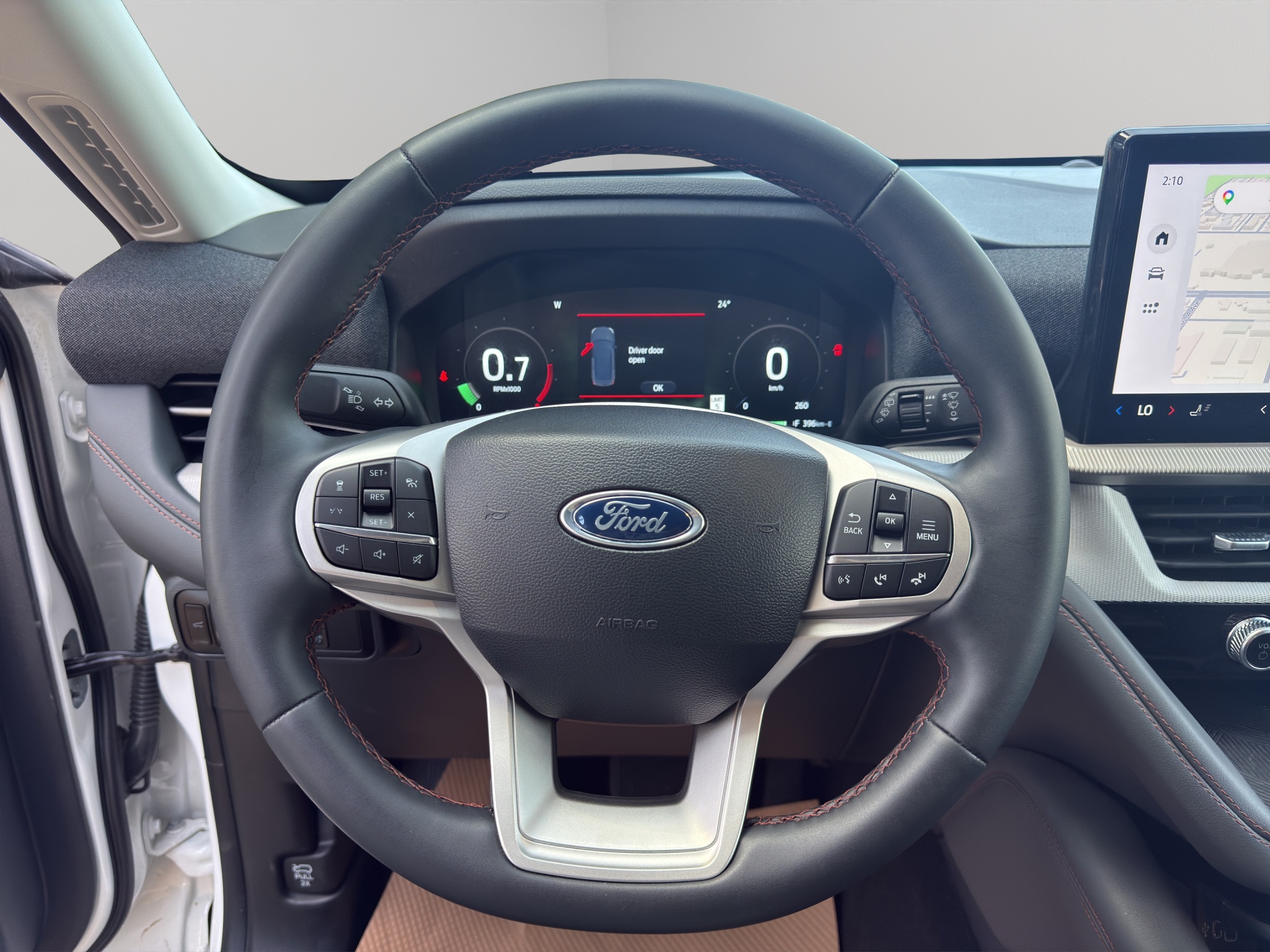 2025 Ford Explorer Active 4WD — photo 10