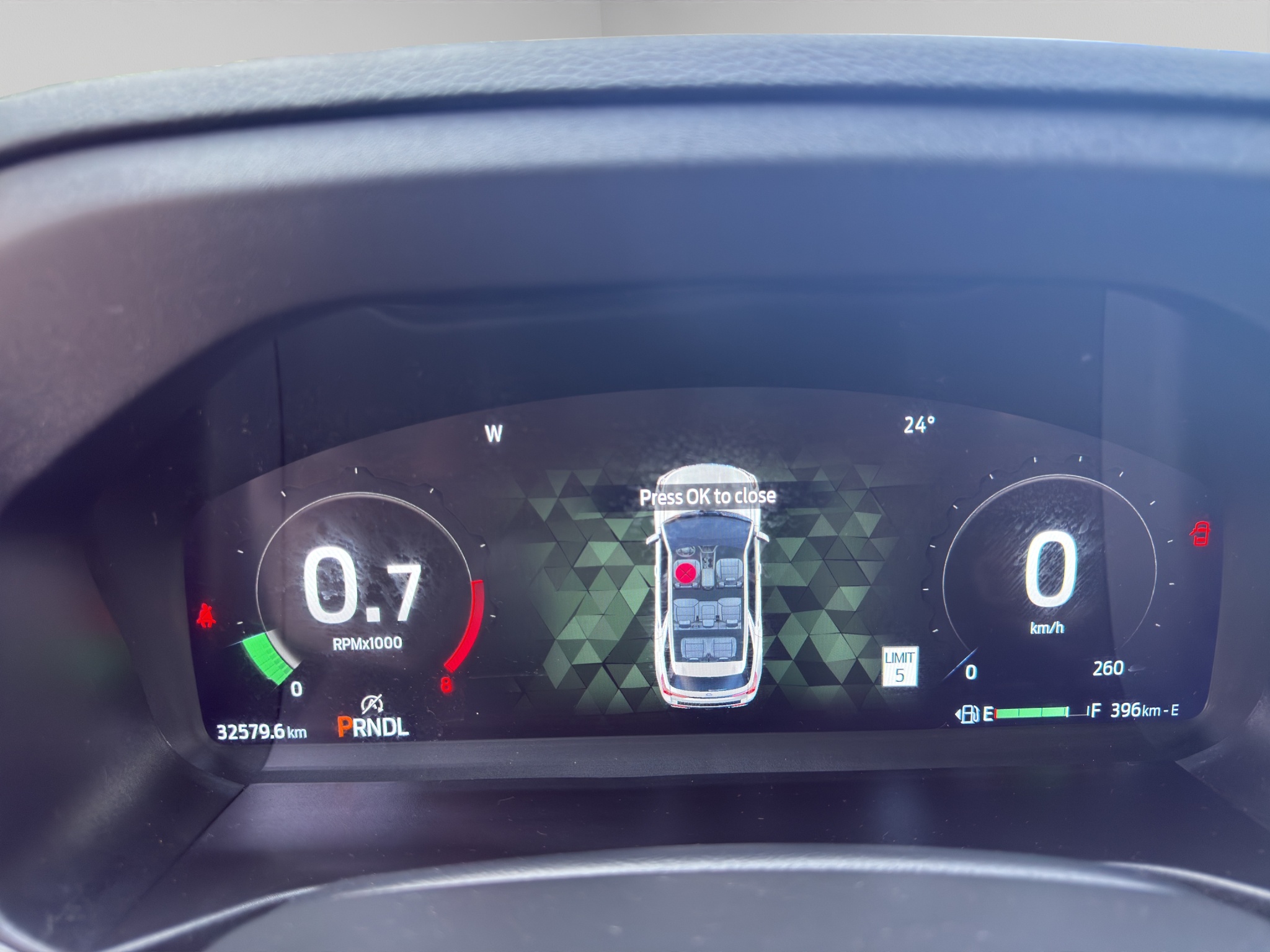 2025 Ford Explorer Active 4WD — photo 11