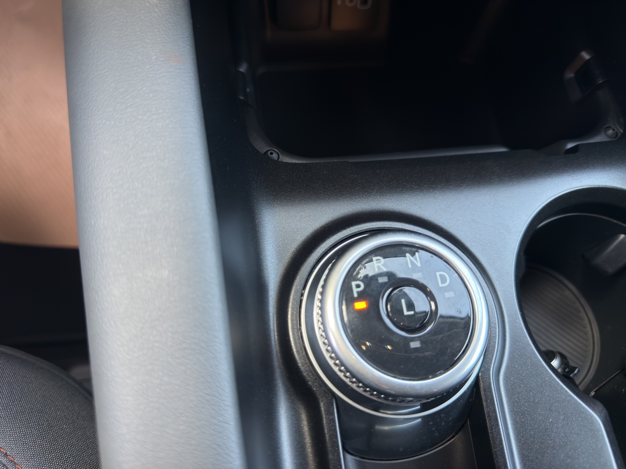 2025 Ford Explorer Active 4WD — photo 15