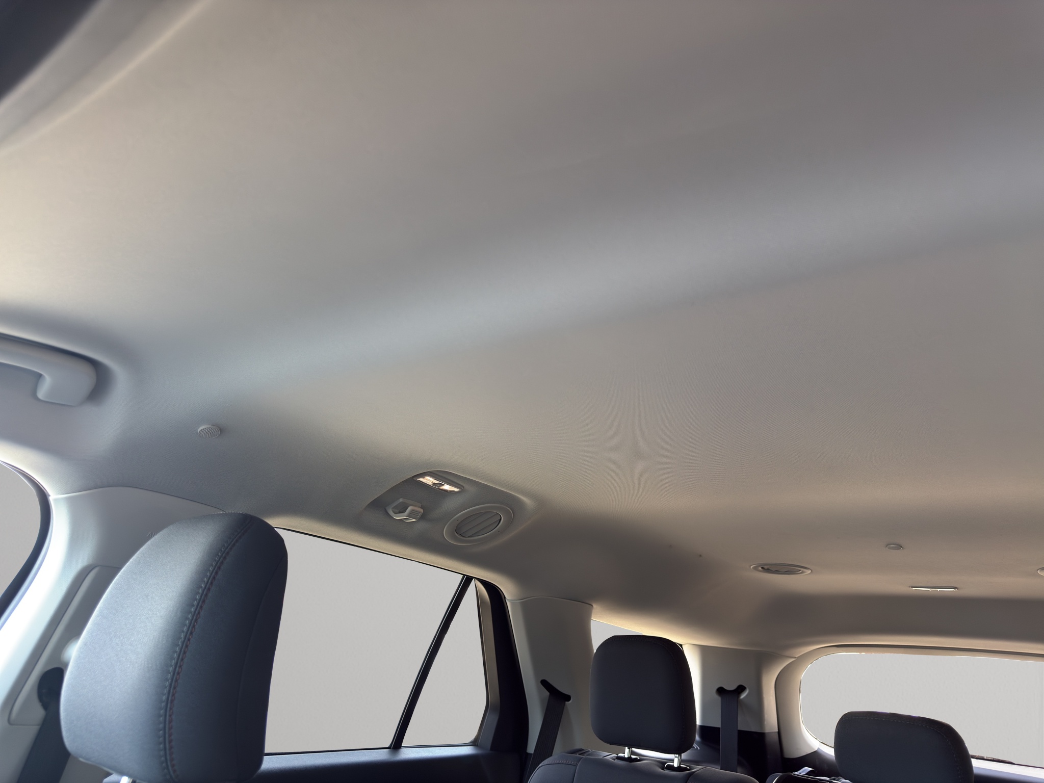 2025 Ford Explorer Active 4WD — photo 16