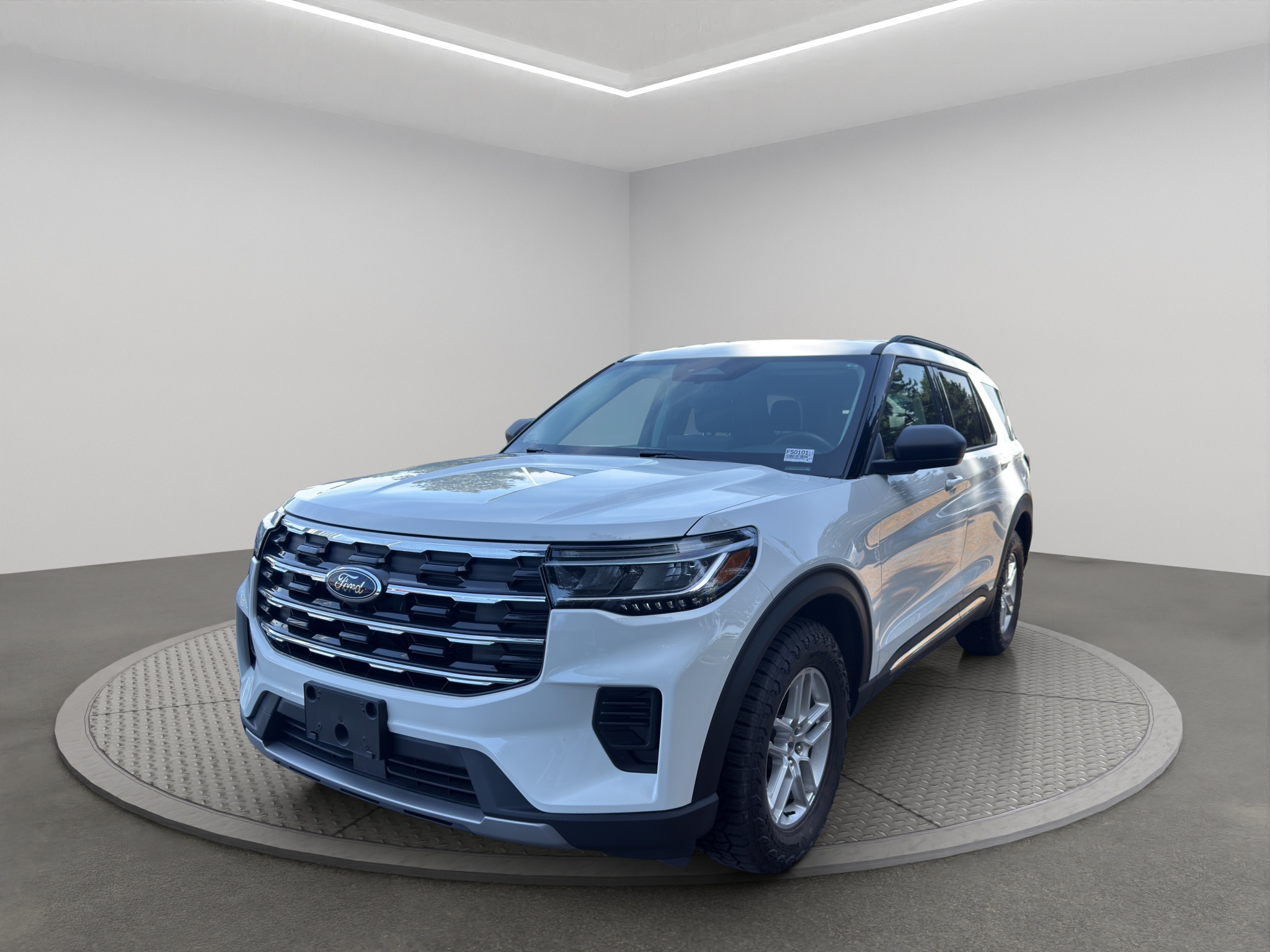 2025 Ford Explorer Active 4WD — photo 1