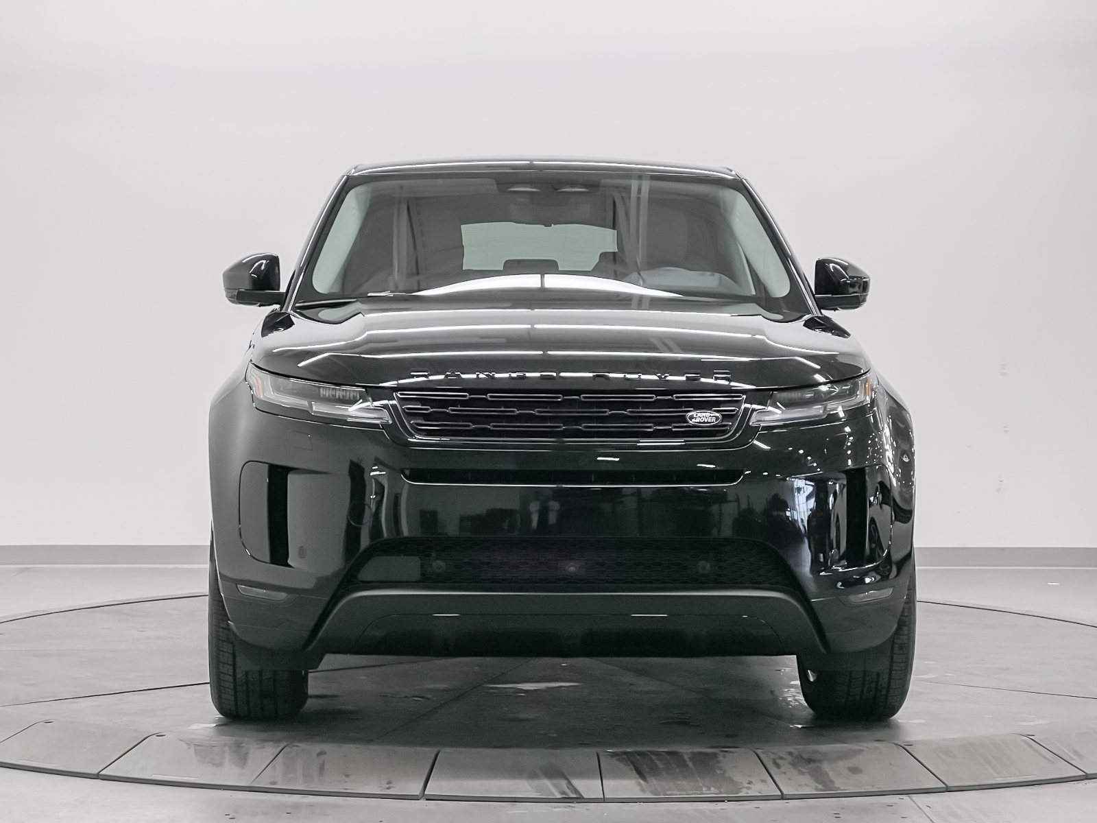 2025 Land Rover Range Rover Evoque P250 S — photo 5