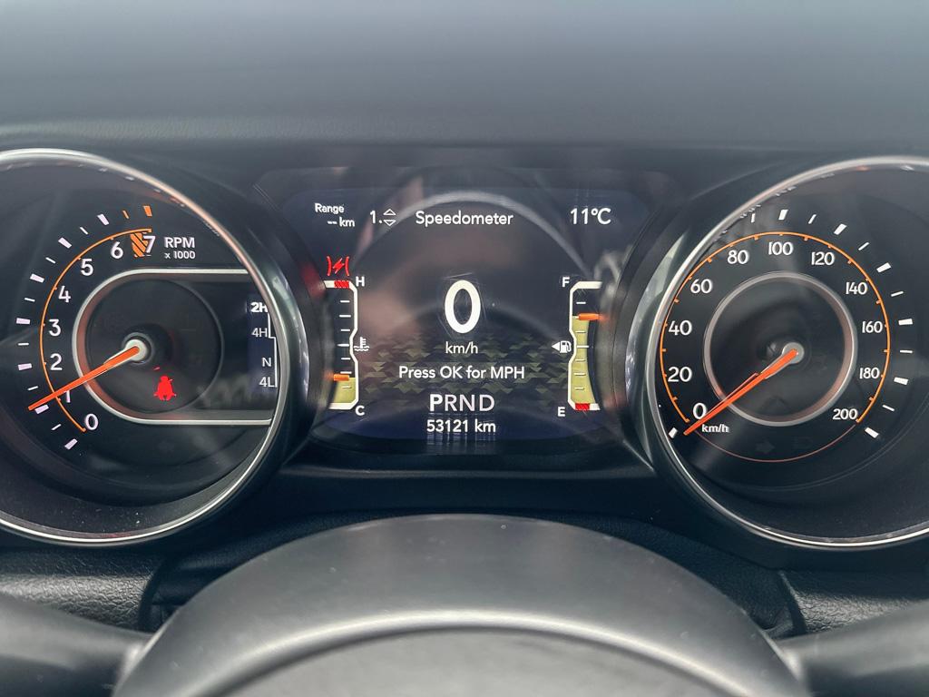 2020 Jeep Gladiator Overland 4x4 — photo 11