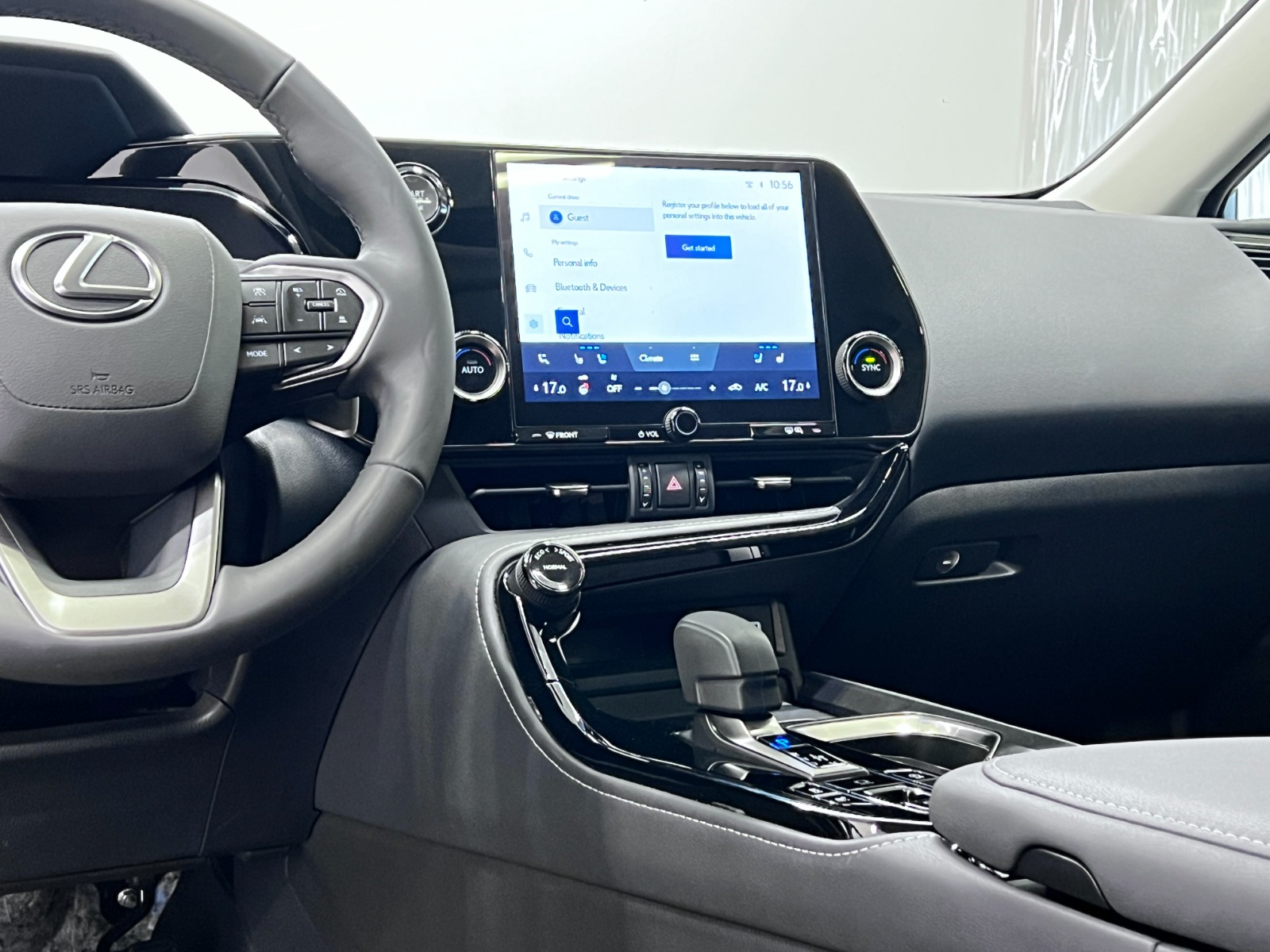 2025 Lexus NX NX 350 AWD — photo 17