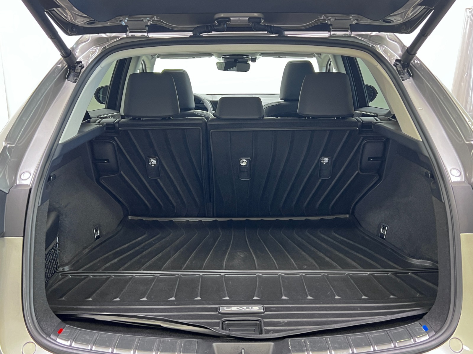 2025 Lexus NX NX 350 AWD — photo 32