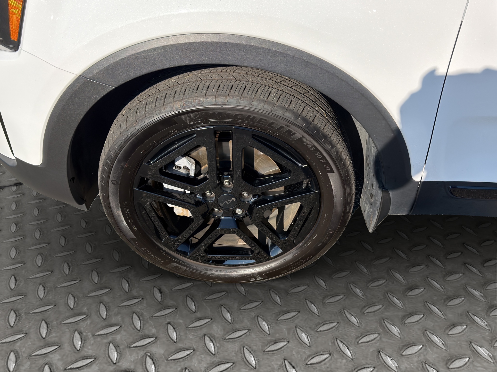 2025 Kia Telluride X-Line AWD w/Black Interior — photo 6