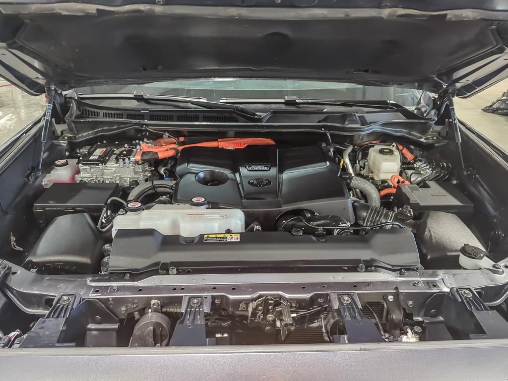 2024 Toyota Sequoia Limited 4WD — photo 10