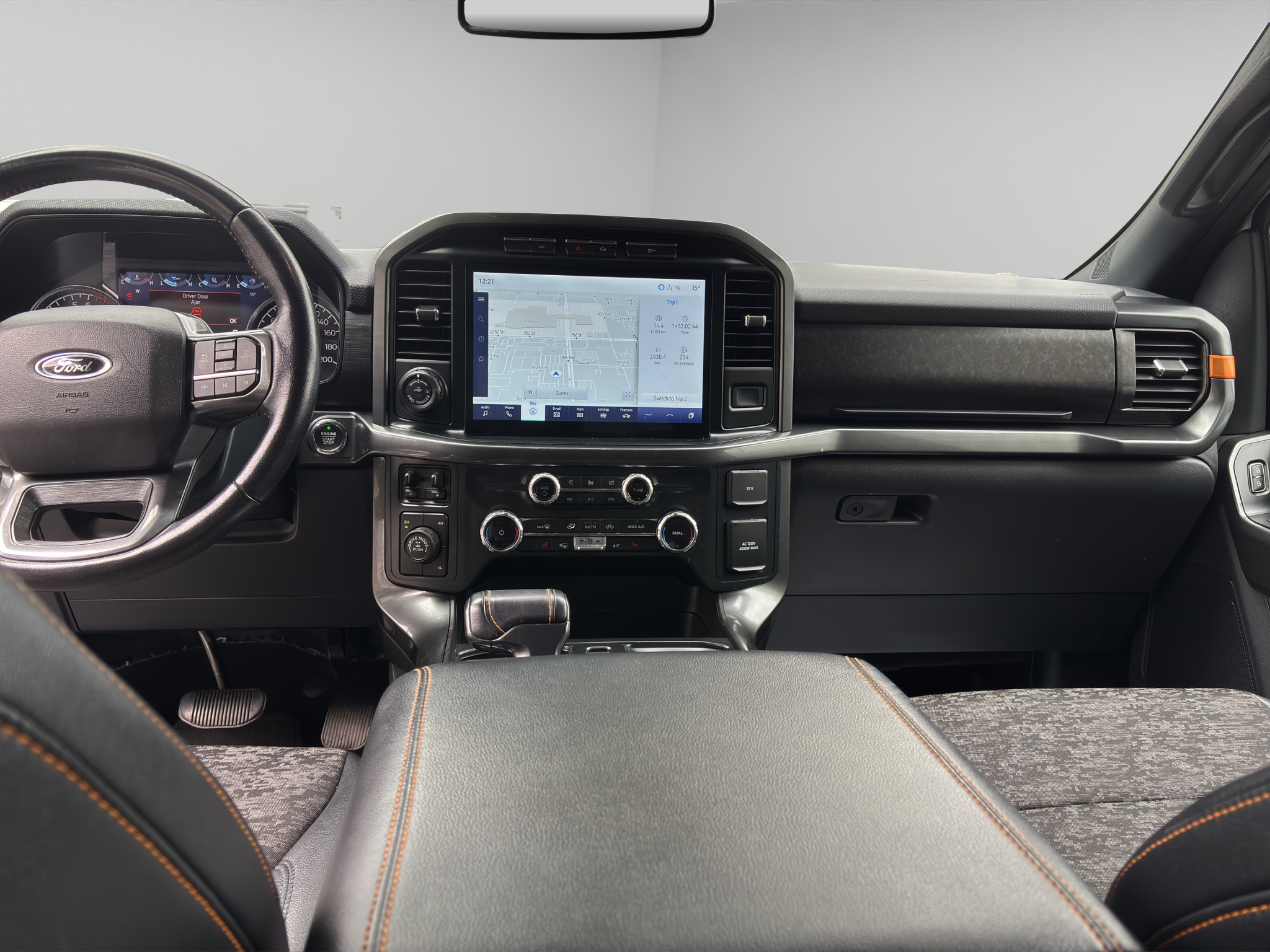 2022 Ford F-150 Tremor 4WD SuperCrew 5.5' Box — photo 13