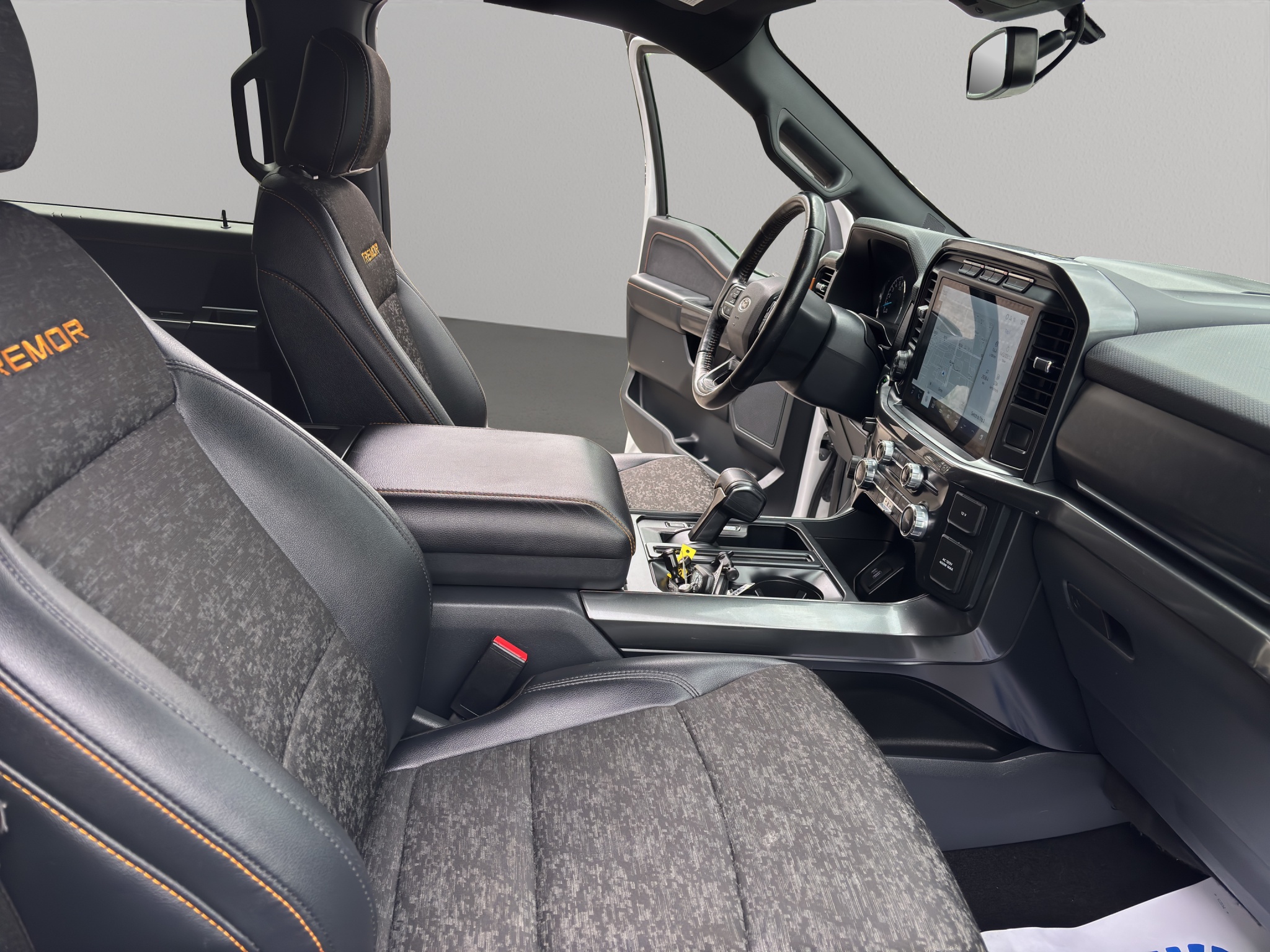 2022 Ford F-150 Tremor 4WD SuperCrew 5.5' Box — photo 16