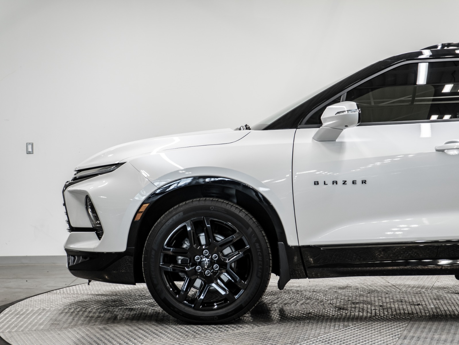 2025 Chevrolet Blazer AWD 4dr RS — photo 9