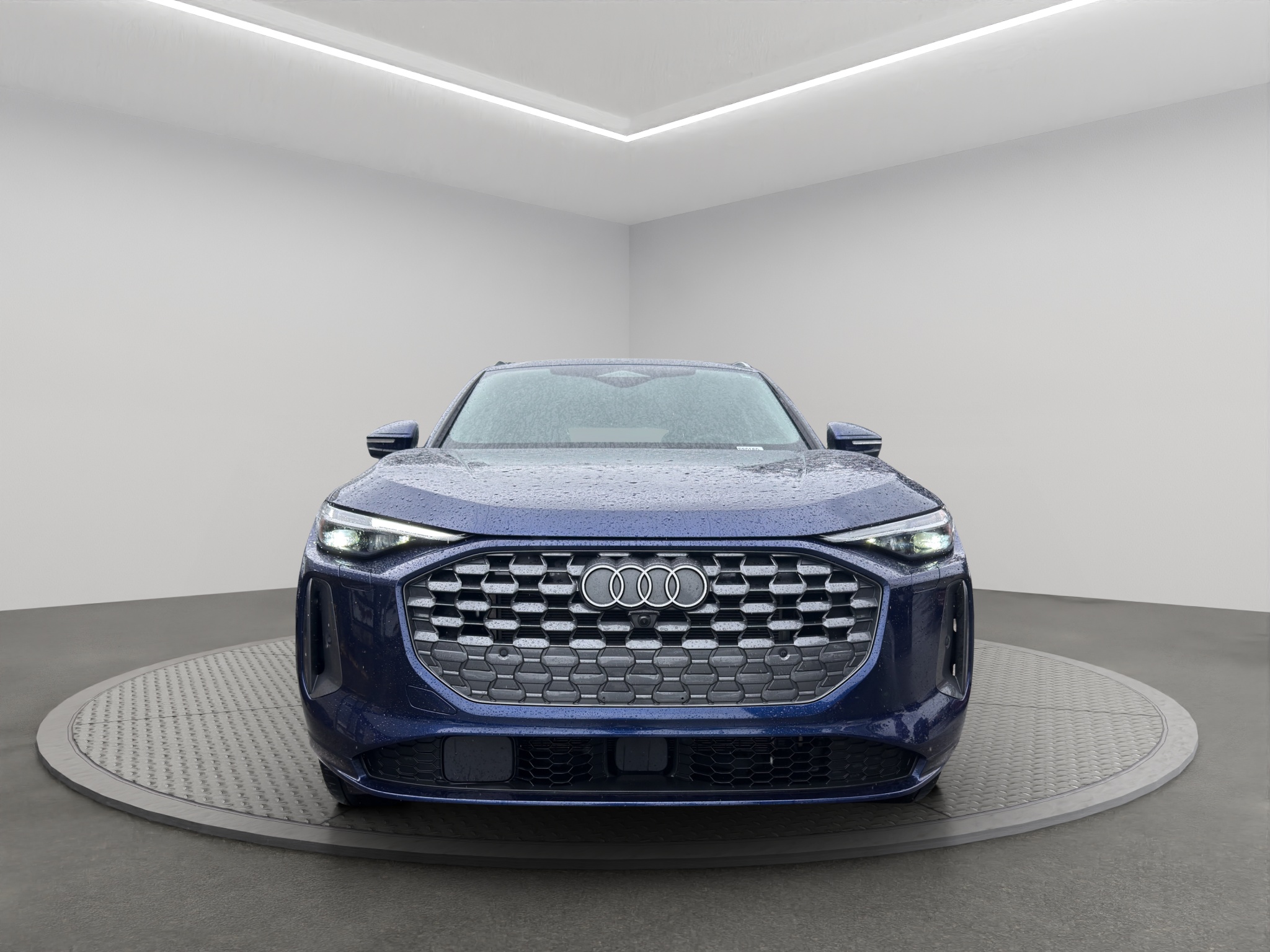 2025 Audi Q5 Progressiv 2.0 TFSI quattro — photo 2