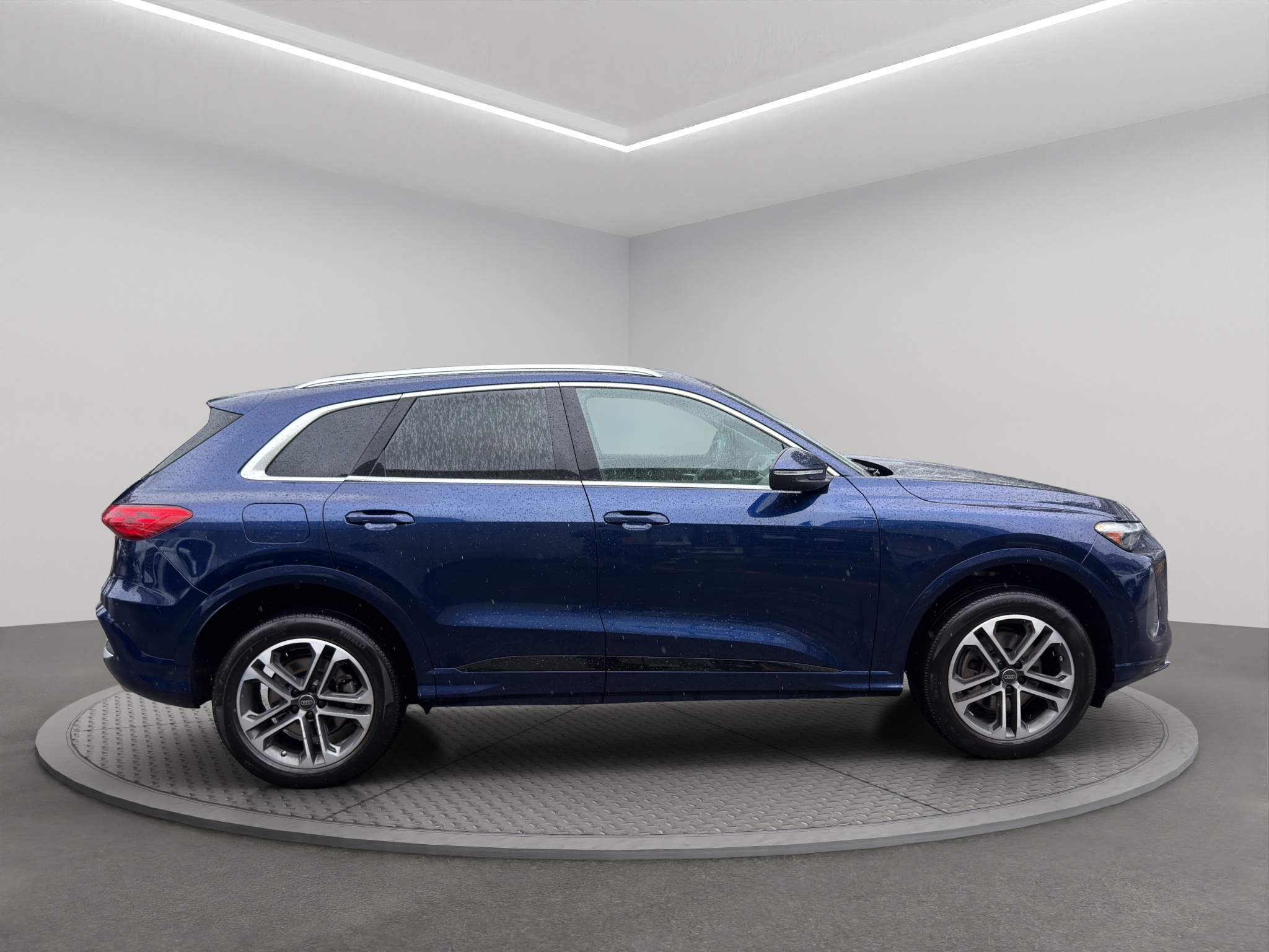 2025 Audi Q5 Progressiv 2.0 TFSI quattro — photo 3