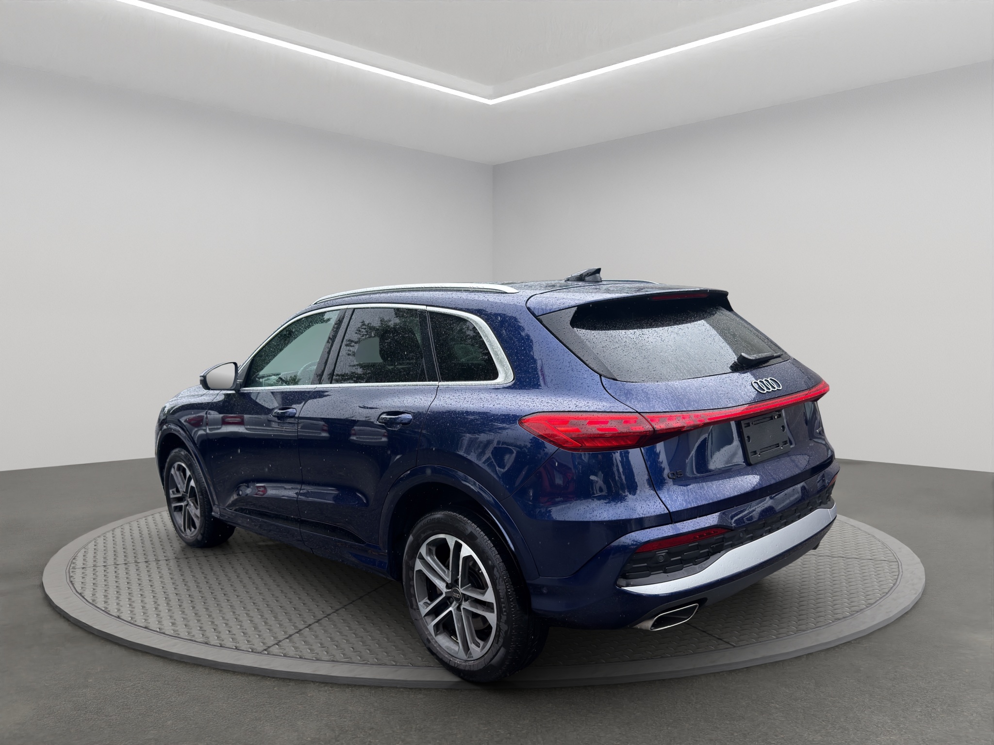 2025 Audi Q5 Progressiv 2.0 TFSI quattro — photo 4