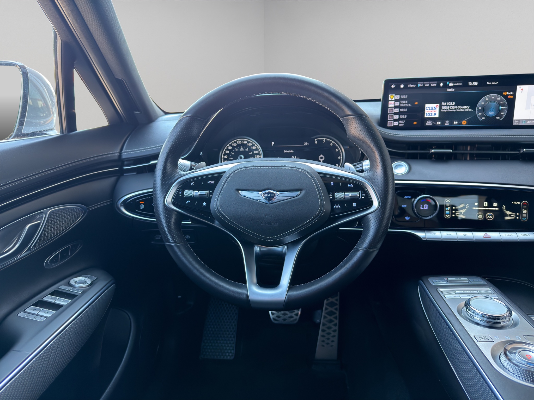 2022 Genesis GV70 3.5T Sport AWD — photo 13