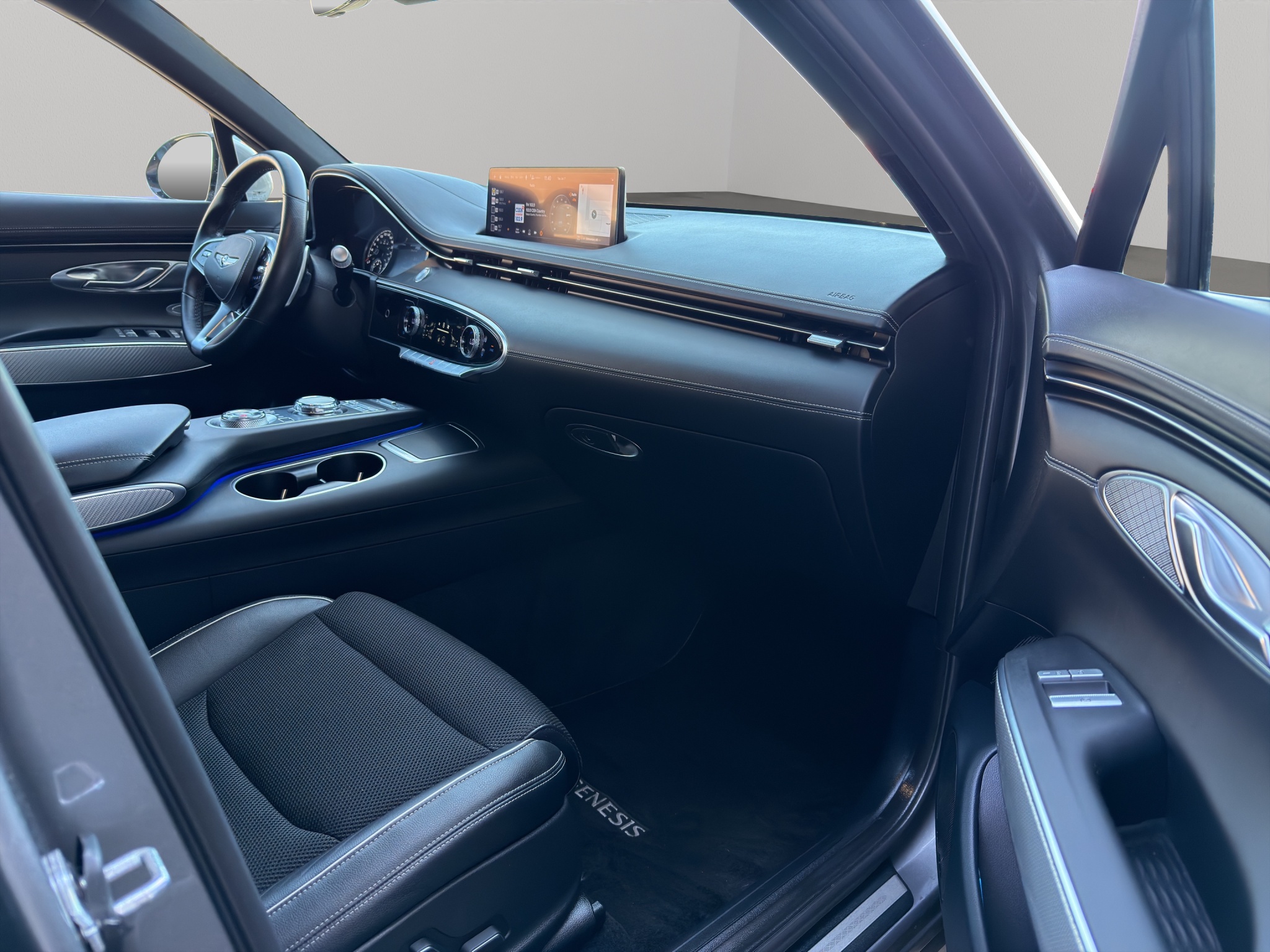 2022 Genesis GV70 3.5T Sport AWD — photo 21