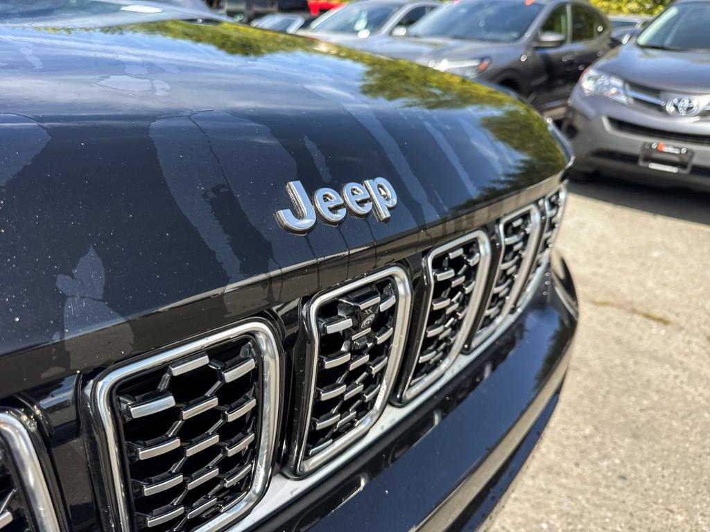 2023 Jeep Grand Cherokee L Summit 4x4 — photo 9