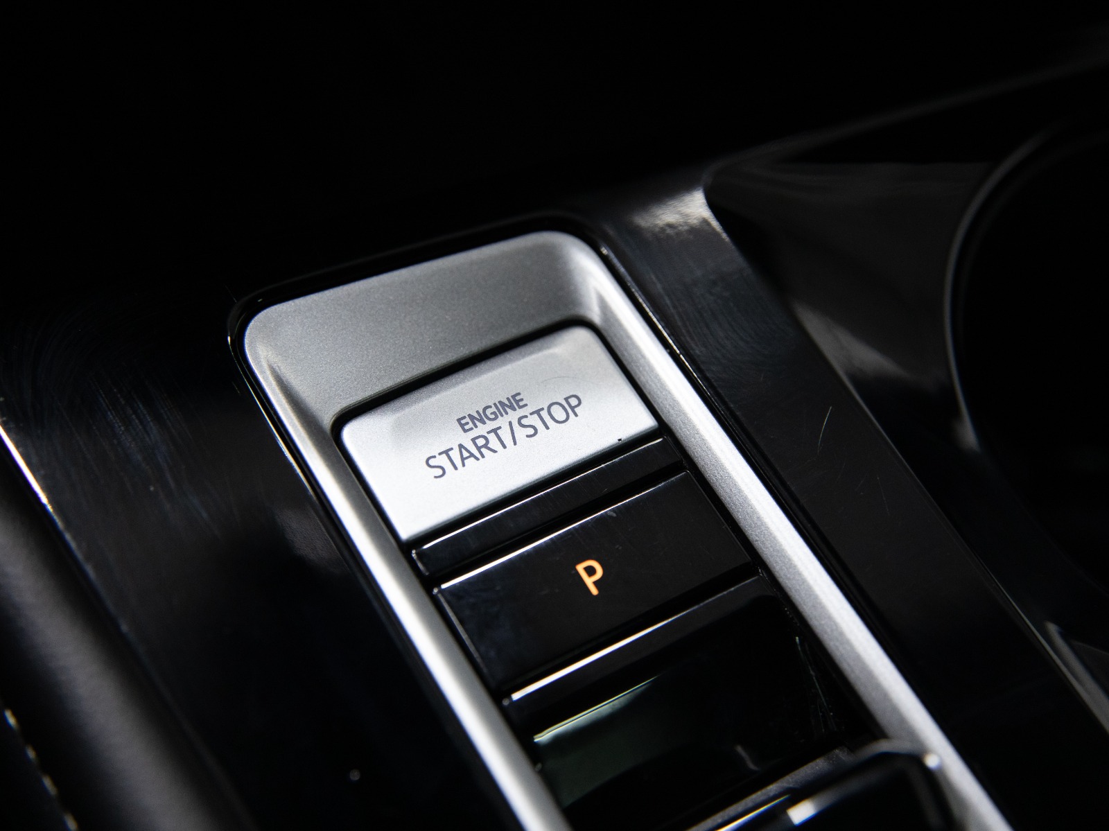 2025 Volkswagen Atlas Cross Sport Comfortline R-Line Black Edition 2.0 TSI 4MOTION — photo 31