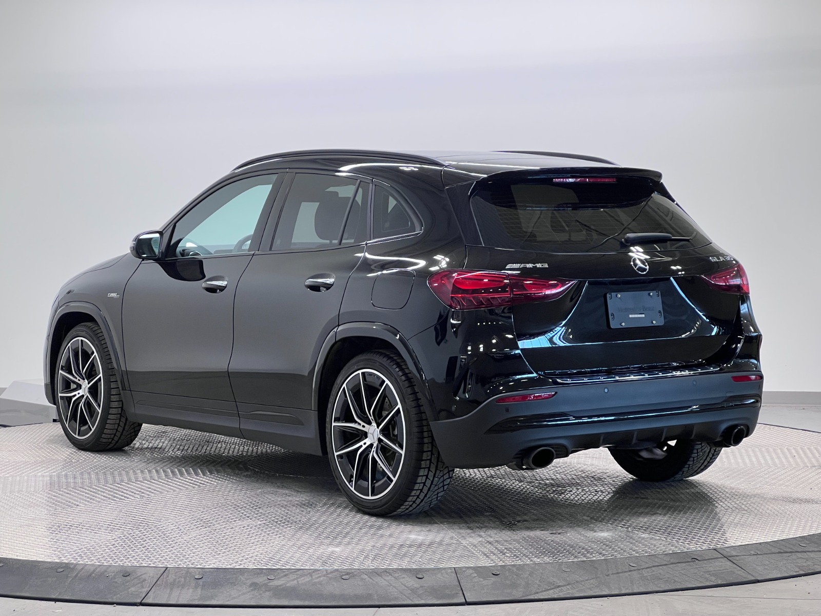 2024 Mercedes-Benz GLA AMG GLA 35 4MATIC SUV — photo 3