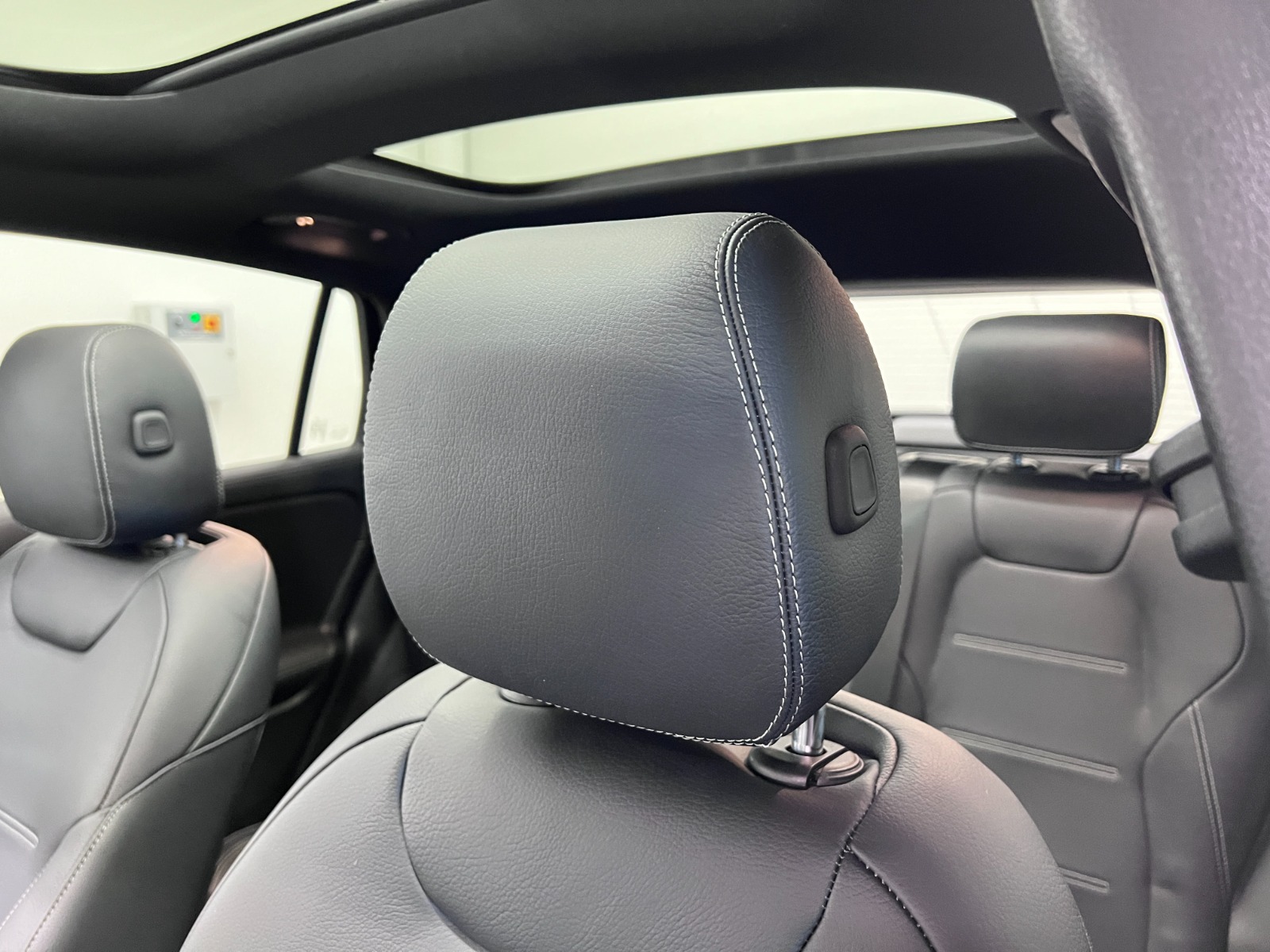 2024 Mercedes-Benz GLA AMG GLA 35 4MATIC SUV — photo 21