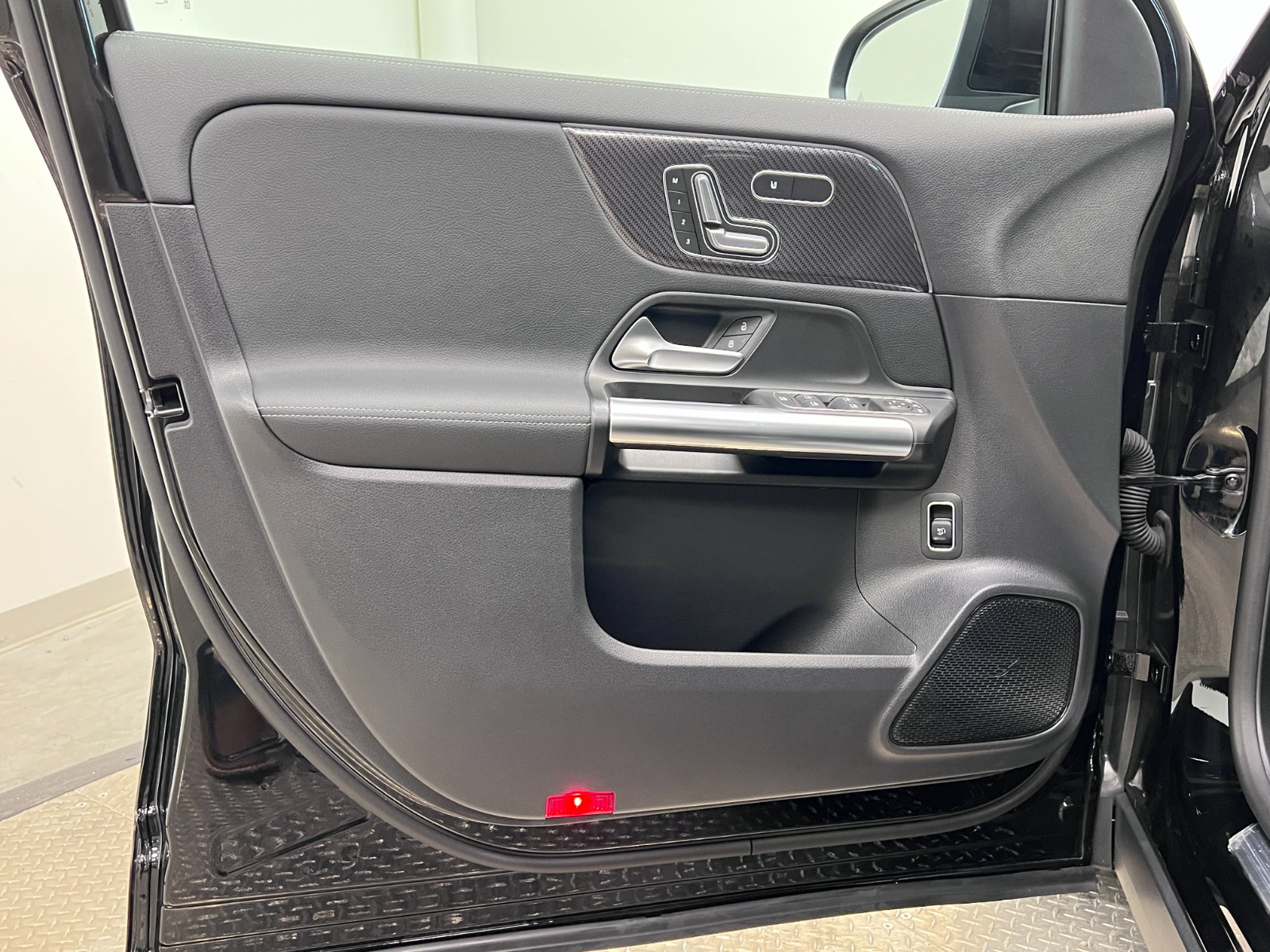 2024 Mercedes-Benz GLA AMG GLA 35 4MATIC SUV — photo 22