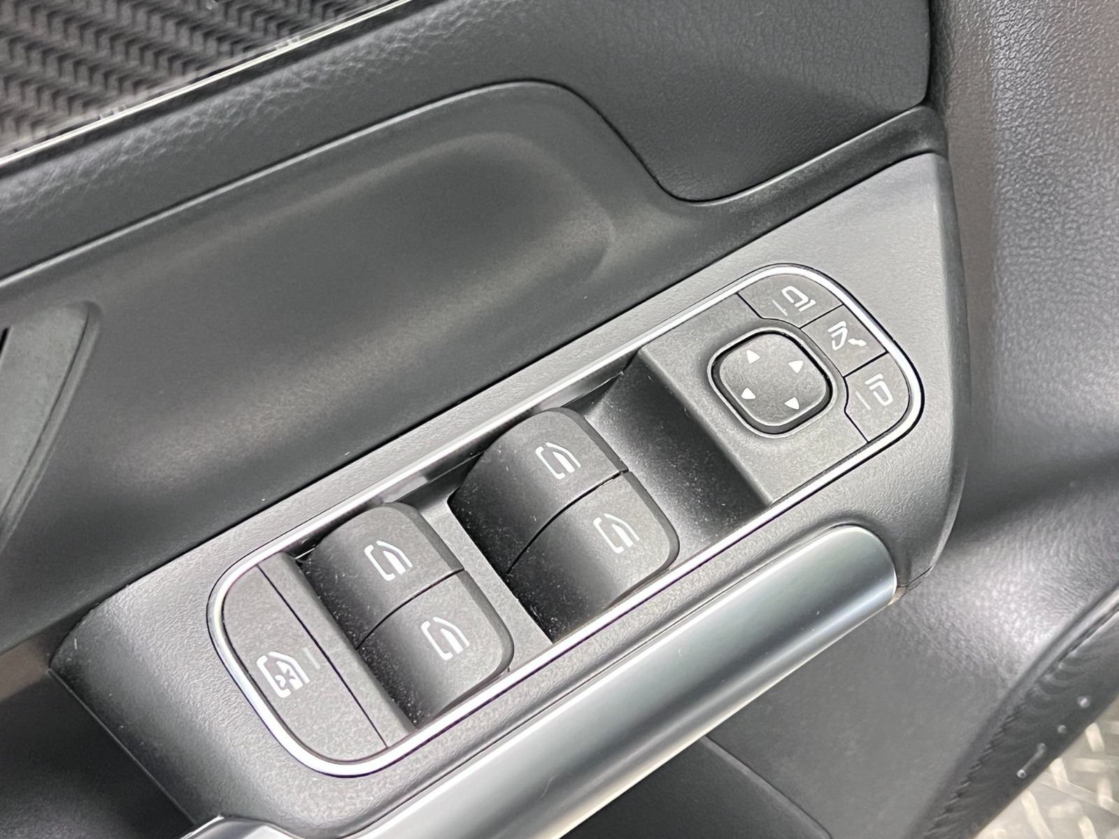 2024 Mercedes-Benz GLA AMG GLA 35 4MATIC SUV — photo 24