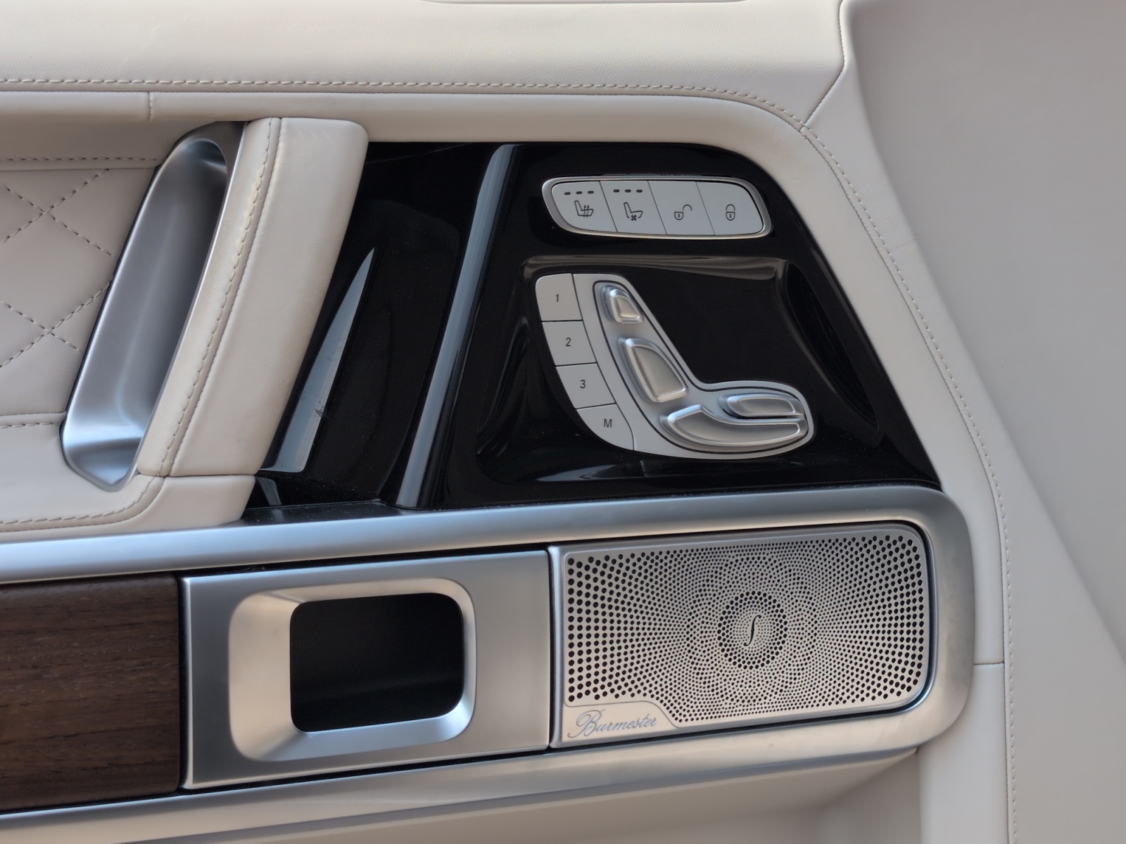 2023 Mercedes-Benz G-Class G 550 4MATIC SUV — photo 10