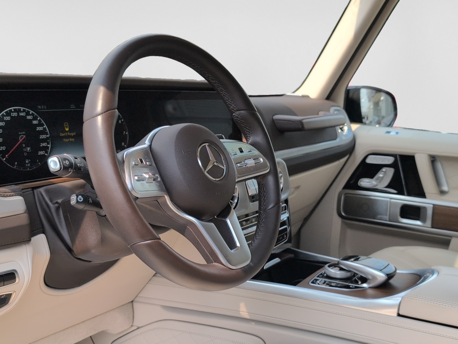 2023 Mercedes-Benz G-Class G 550 4MATIC SUV — photo 13