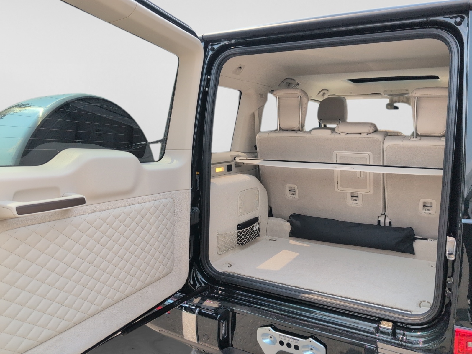 2023 Mercedes-Benz G-Class G 550 4MATIC SUV — photo 23