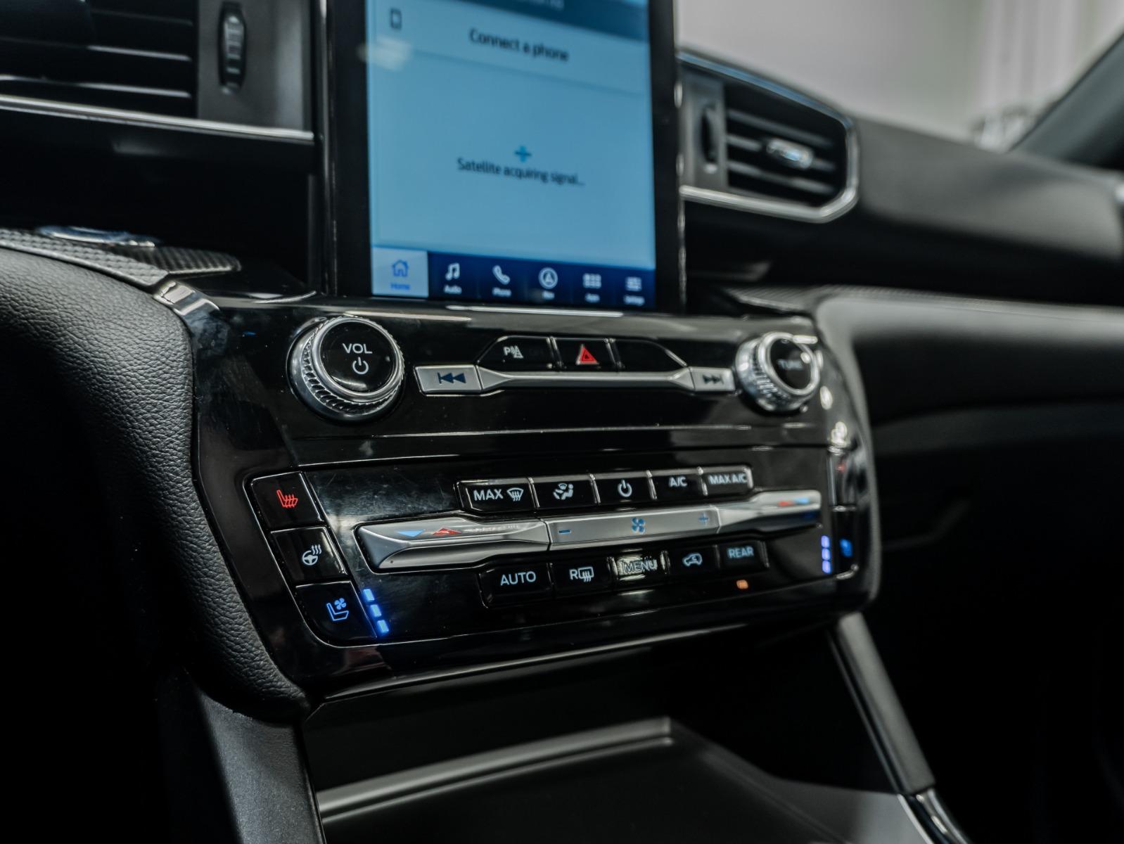 2023 Ford Explorer ST 4WD — photo 19