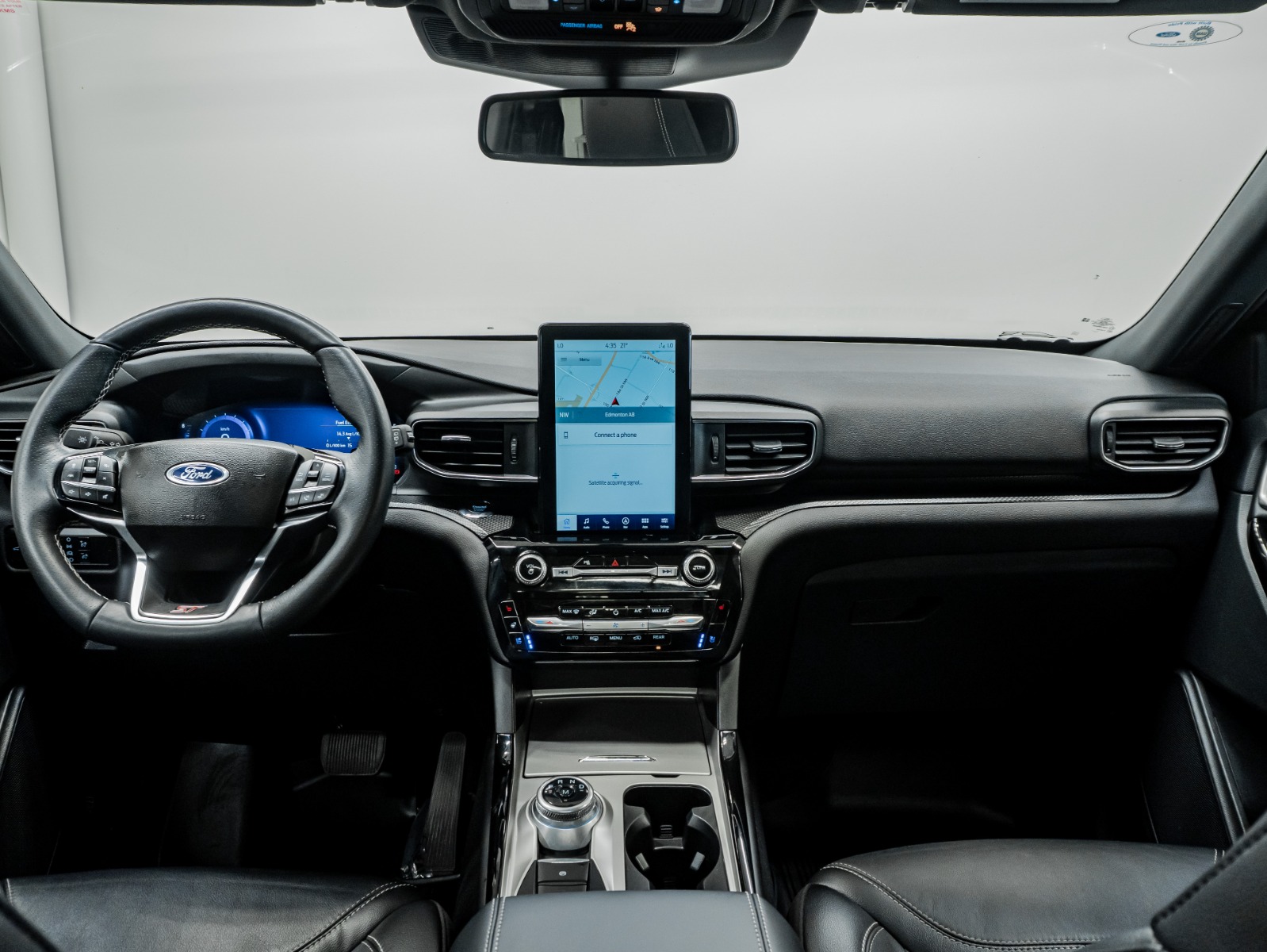 2023 Ford Explorer ST 4WD — photo 31