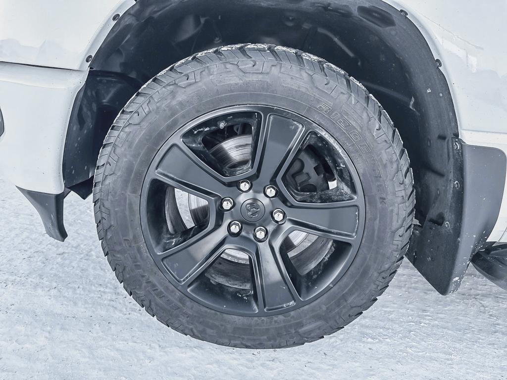 2022 Ram 1500 Sport 4x4 Crew Cab 5'7" Box — photo 6