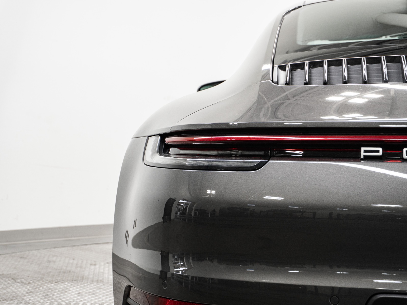 2020 Porsche 911 Carrera S Coupe — photo 14
