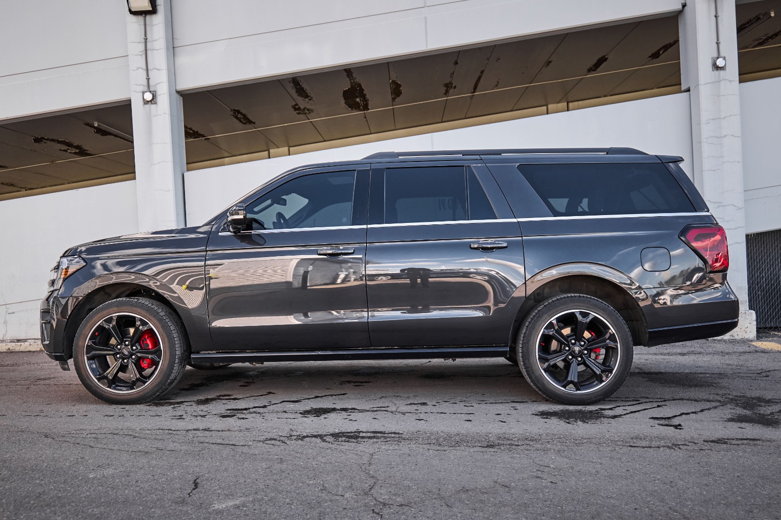 2023 Ford Expedition Limited Max 4x4 — photo 3