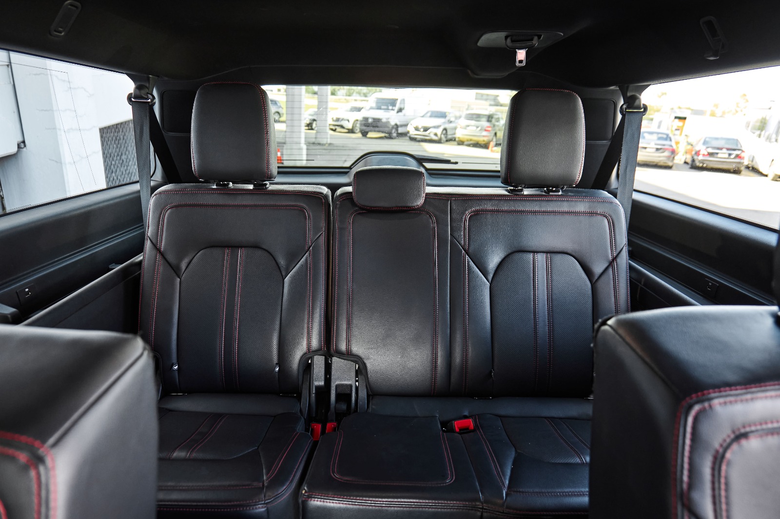 2023 Ford Expedition Limited Max 4x4 — photo 8