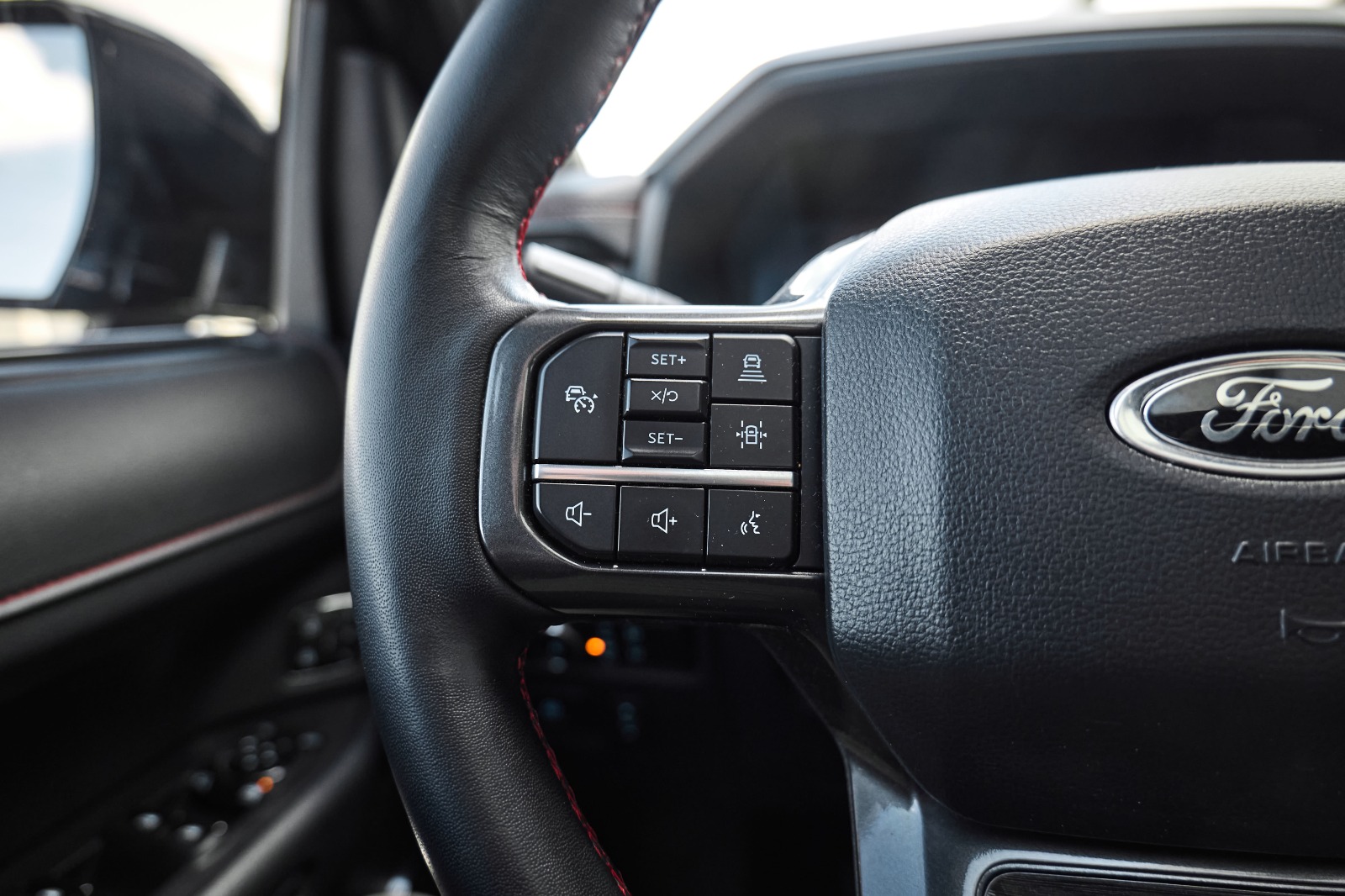 2023 Ford Expedition Limited Max 4x4 — photo 17
