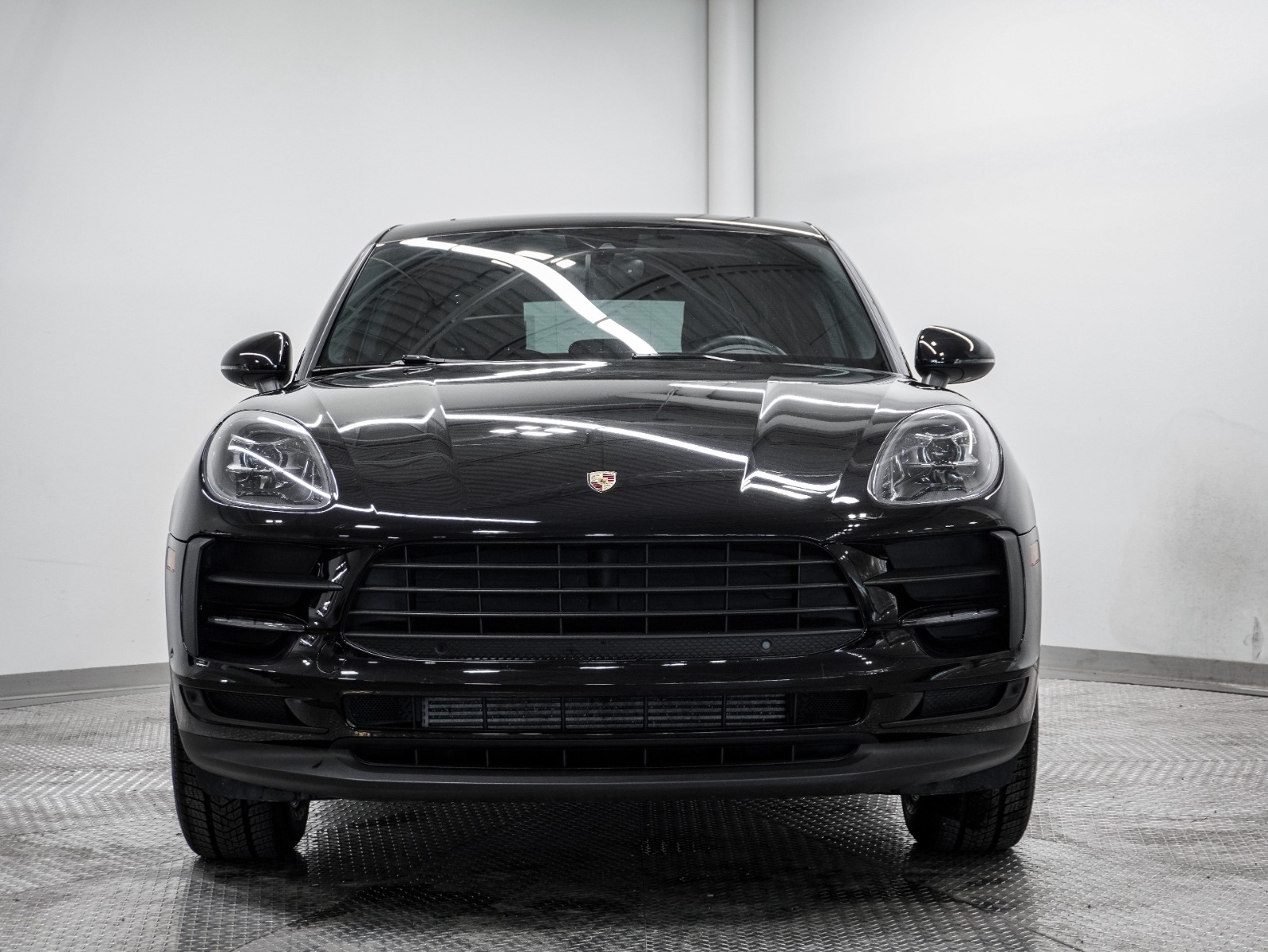 2020 Porsche Macan AWD — photo 8