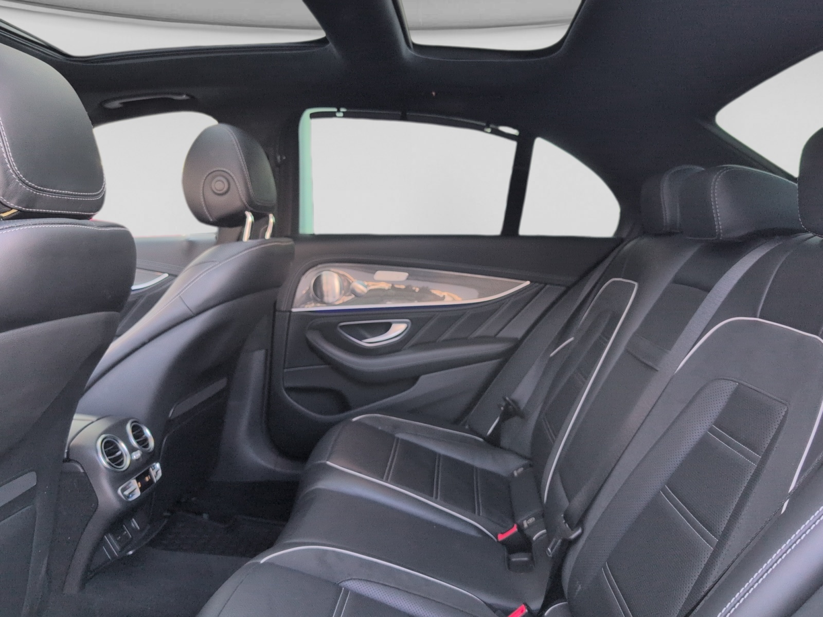 2021 Mercedes-Benz E-Class AMG E 63 S 4MATIC+ Sedan — photo 20